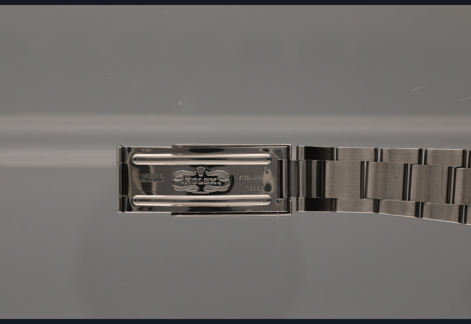 Smooth Cream Rail Dial 16550 1984