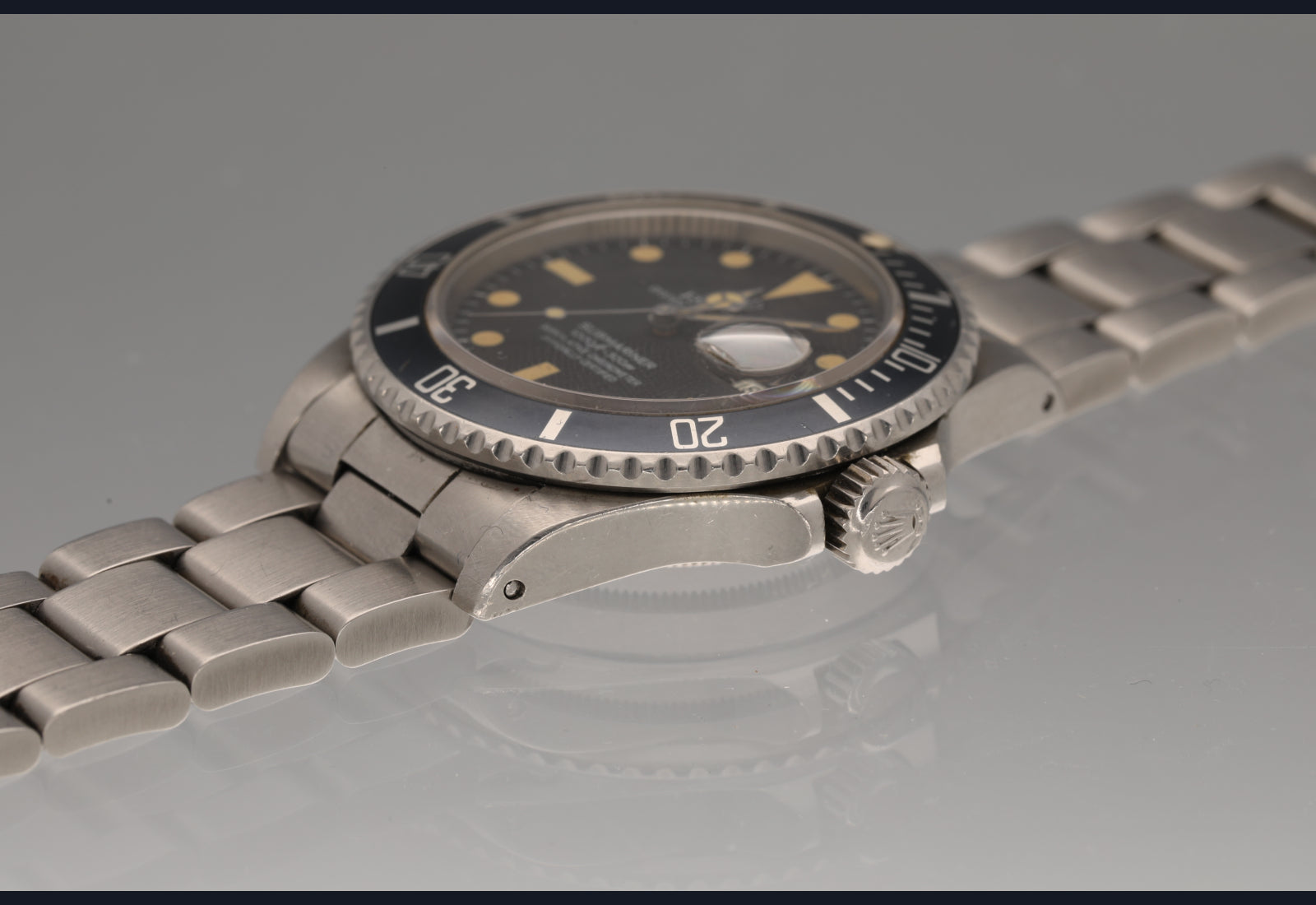 unpolished 16800 Matte Dial 1984 / blue bezel