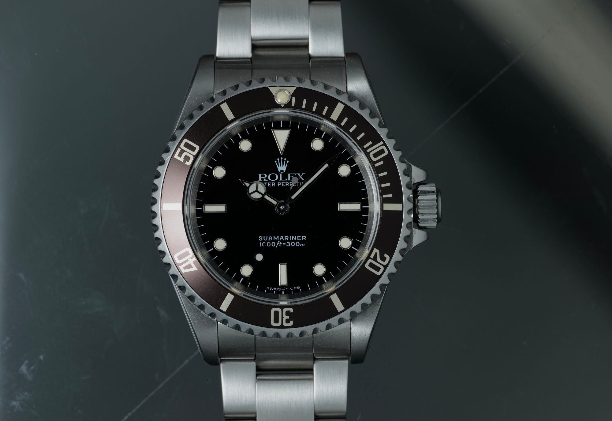 14060 Sharp looking non date sub brown bezel