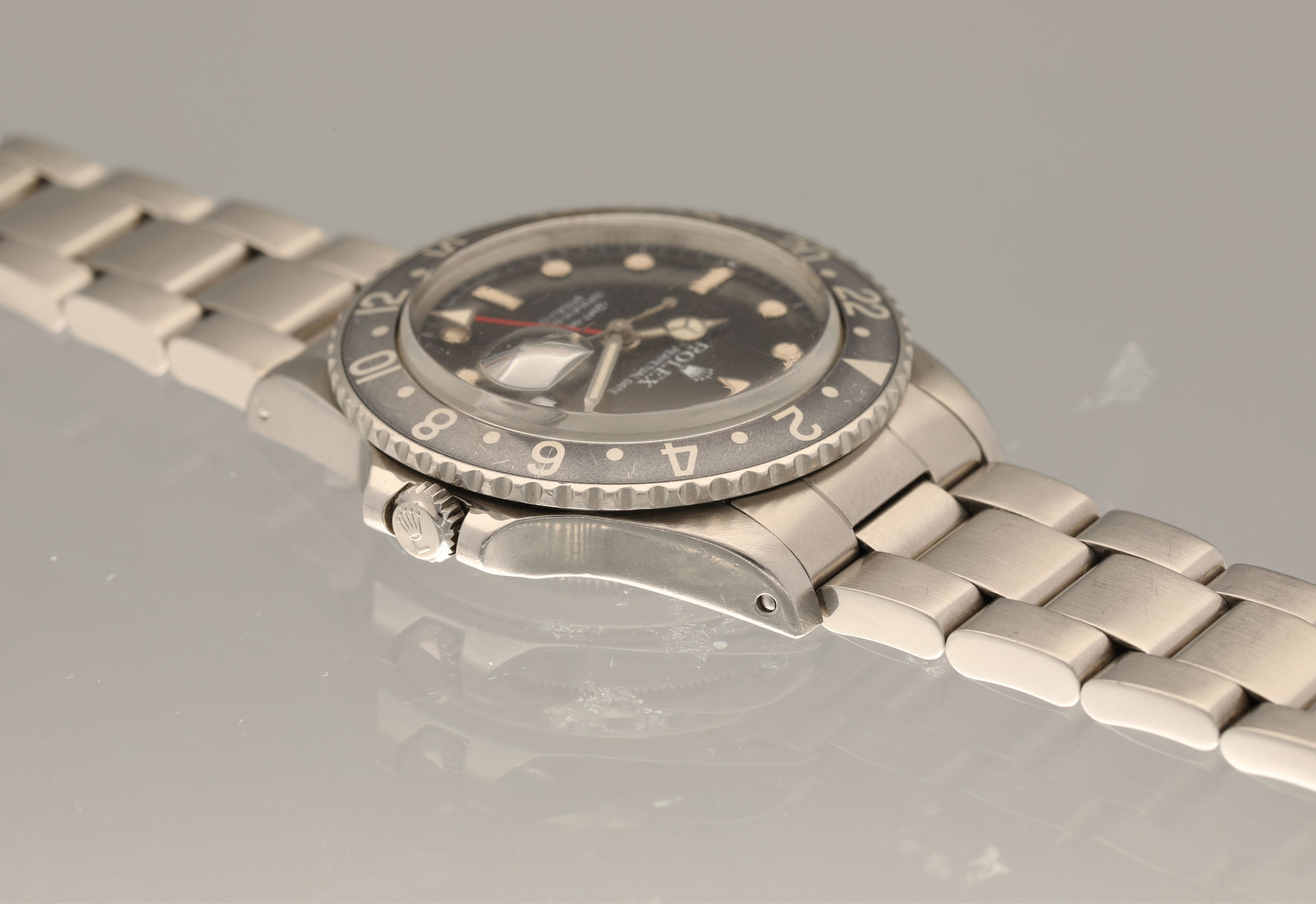 16750 Ghostly from 1985