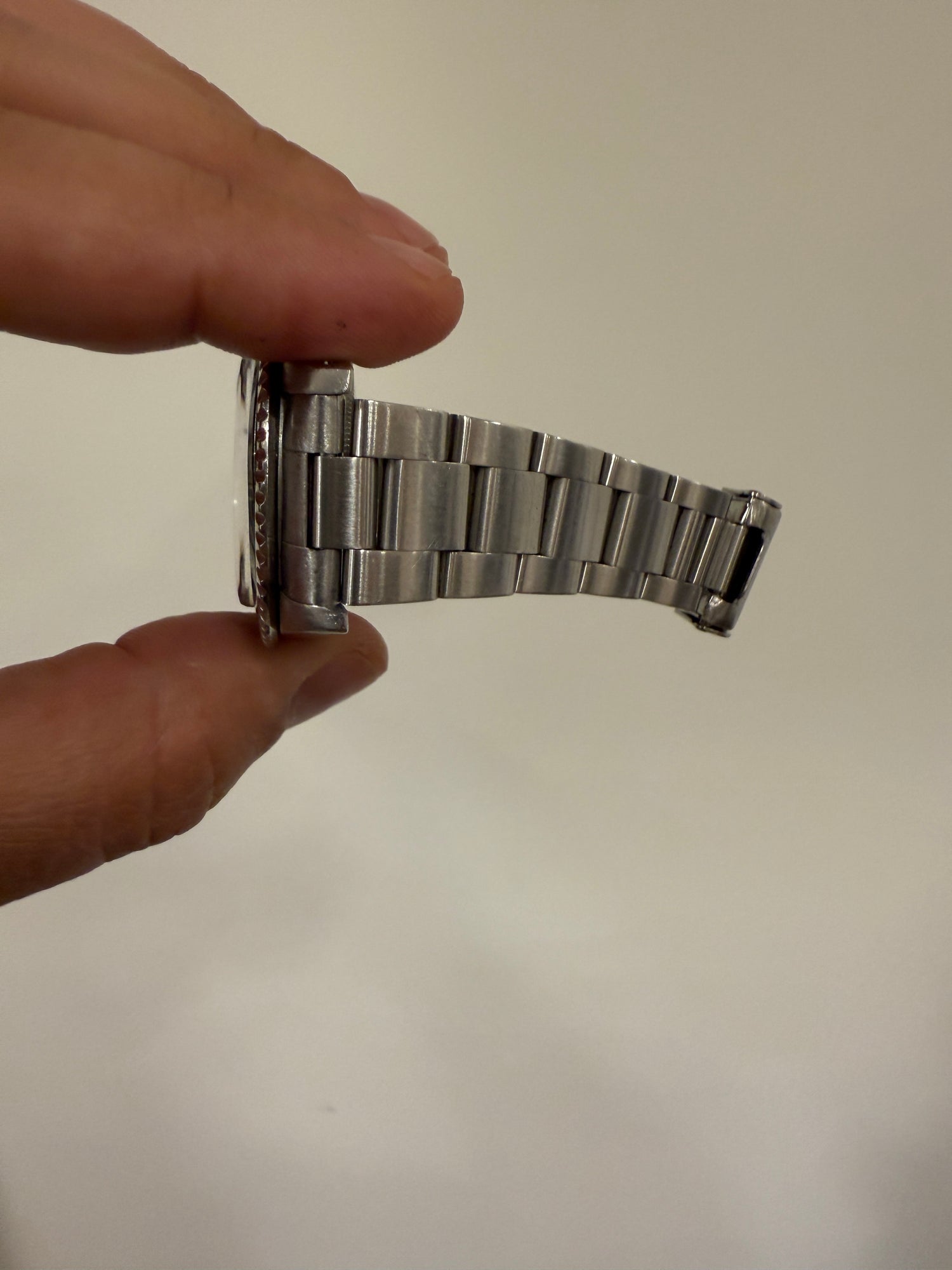 1979 1680 Submariner date with box and papers