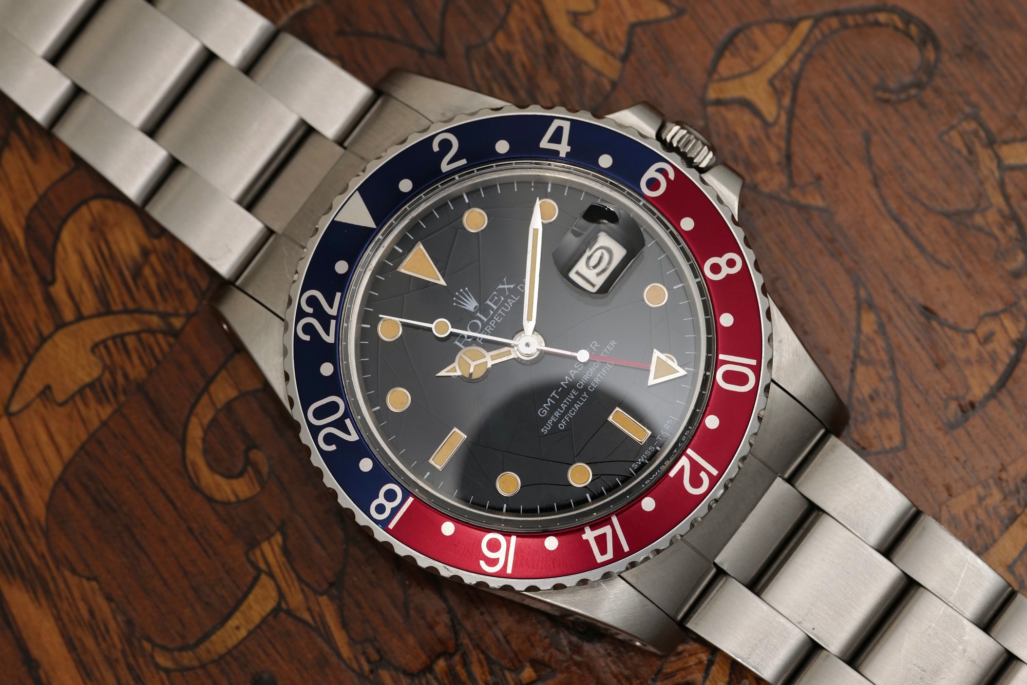 Orange Spider 16750 transitional GMT