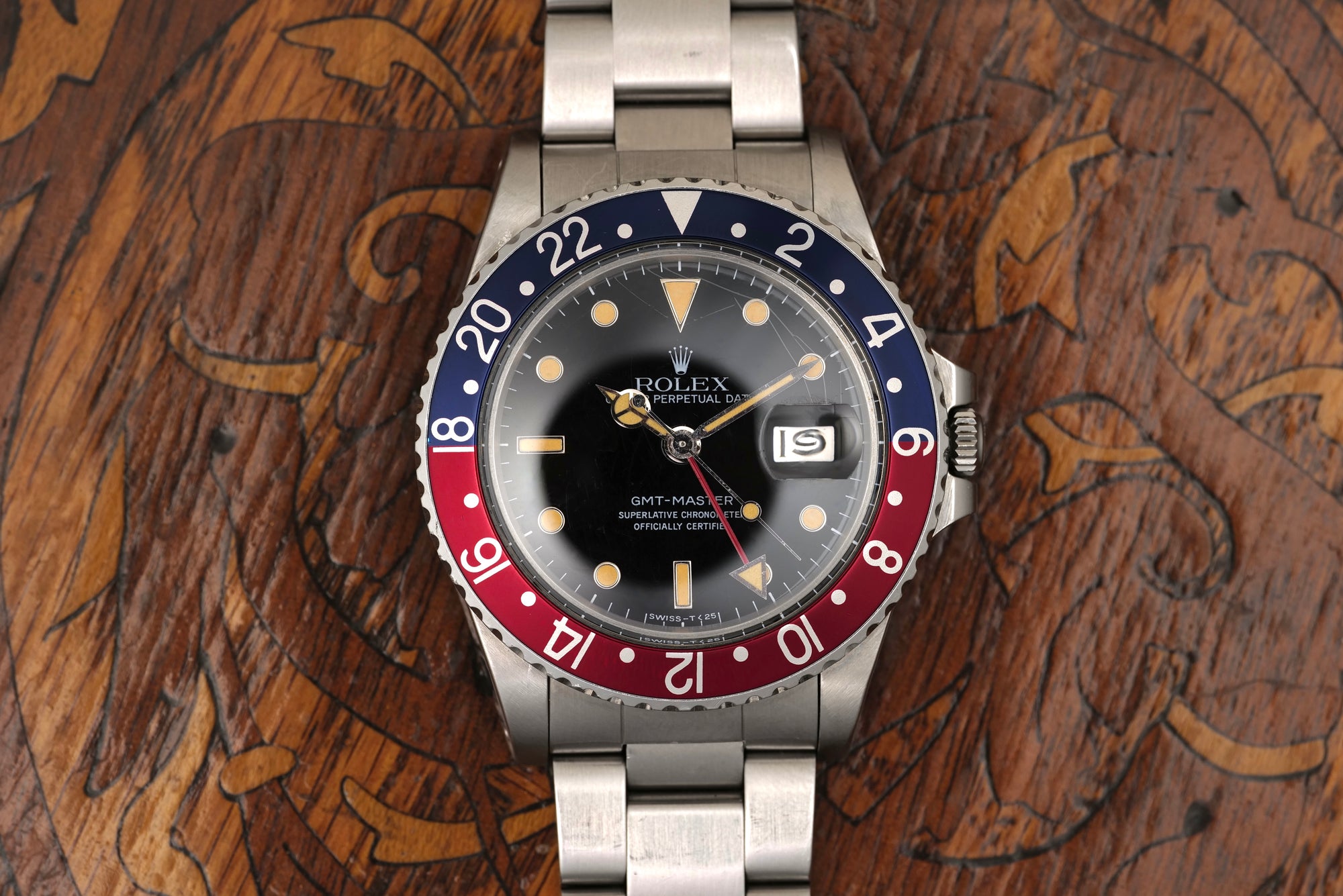 Orange Spider 16750 transitional GMT