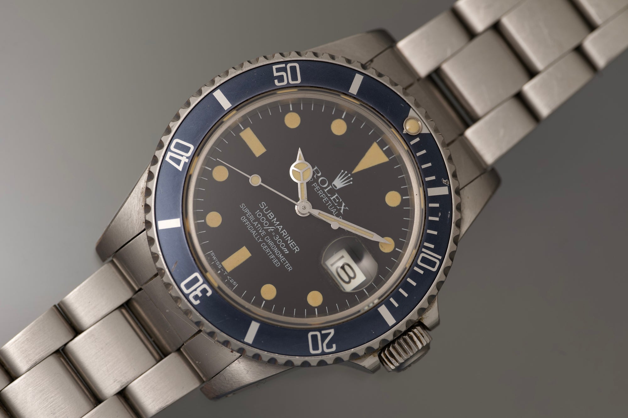 unpolished 16800 Matte Dial 1984 / blue bezel