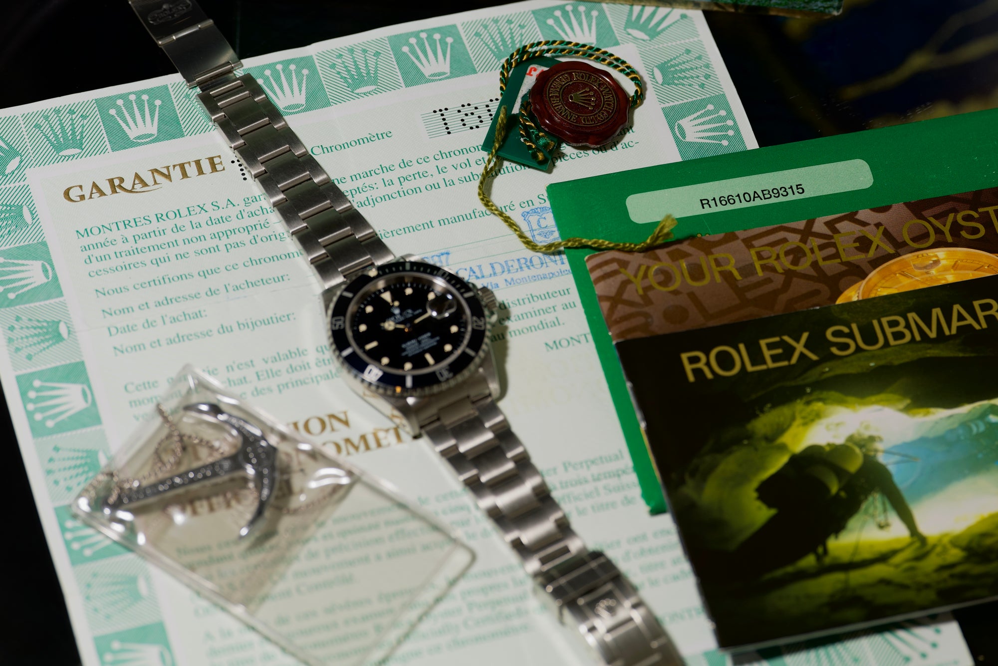 Time Capsule 16610 Submariner Date from 1996 full set