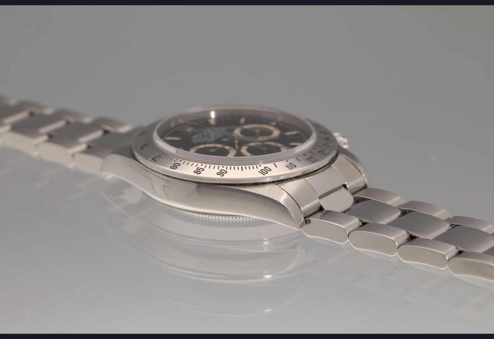 1997 Daytona ref 16520 perfect black dial with cream subdials