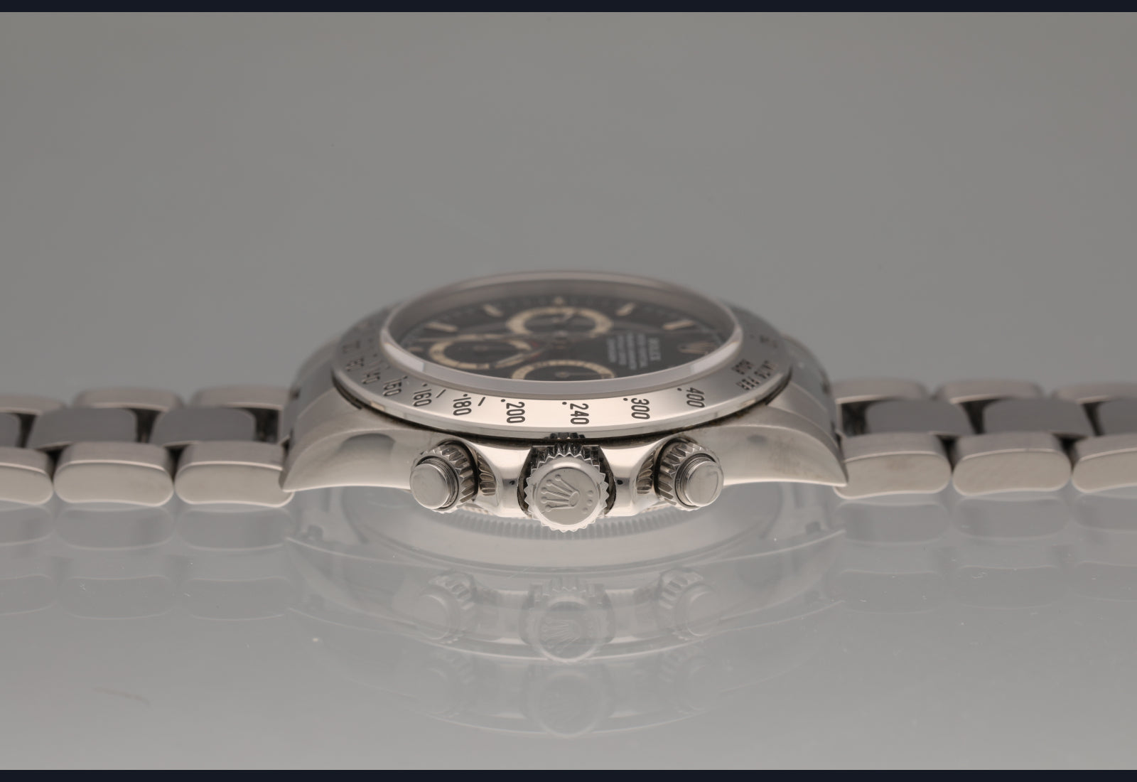 1997 Daytona ref 16520 perfect black dial with cream subdials