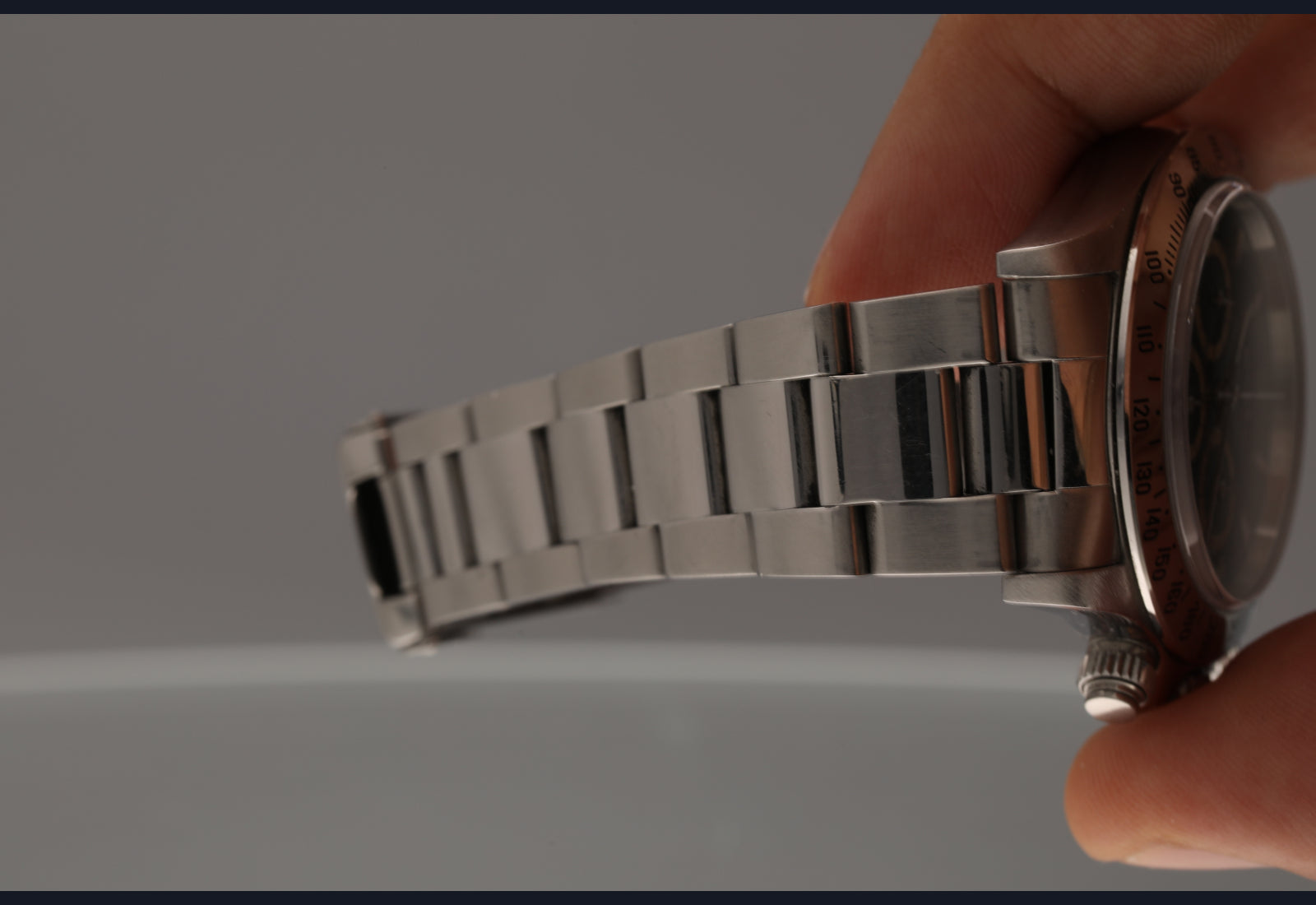16520 straight 6 with cream subdials from 1998