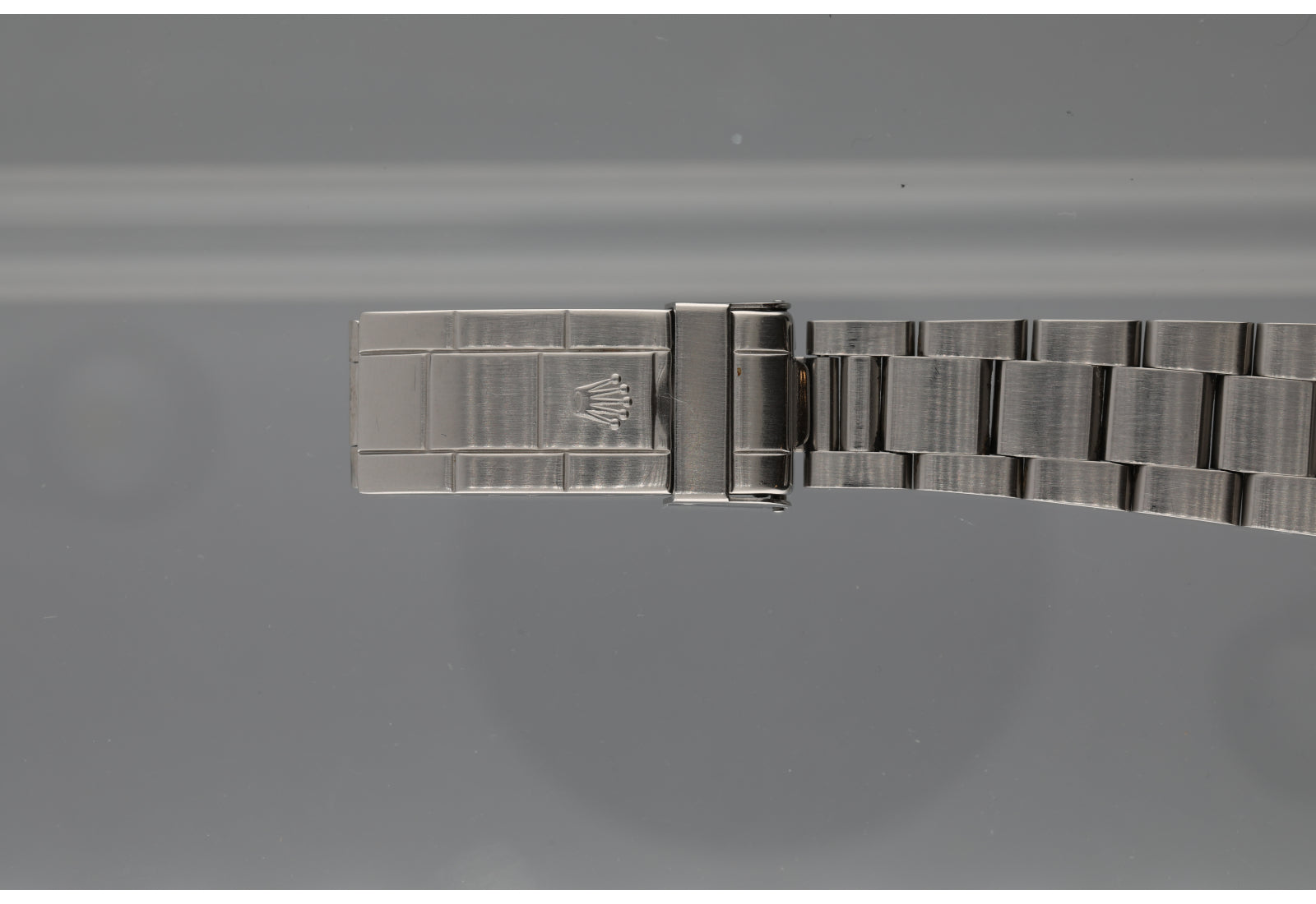 1988 16610 Amazing Shape Box & Papers.