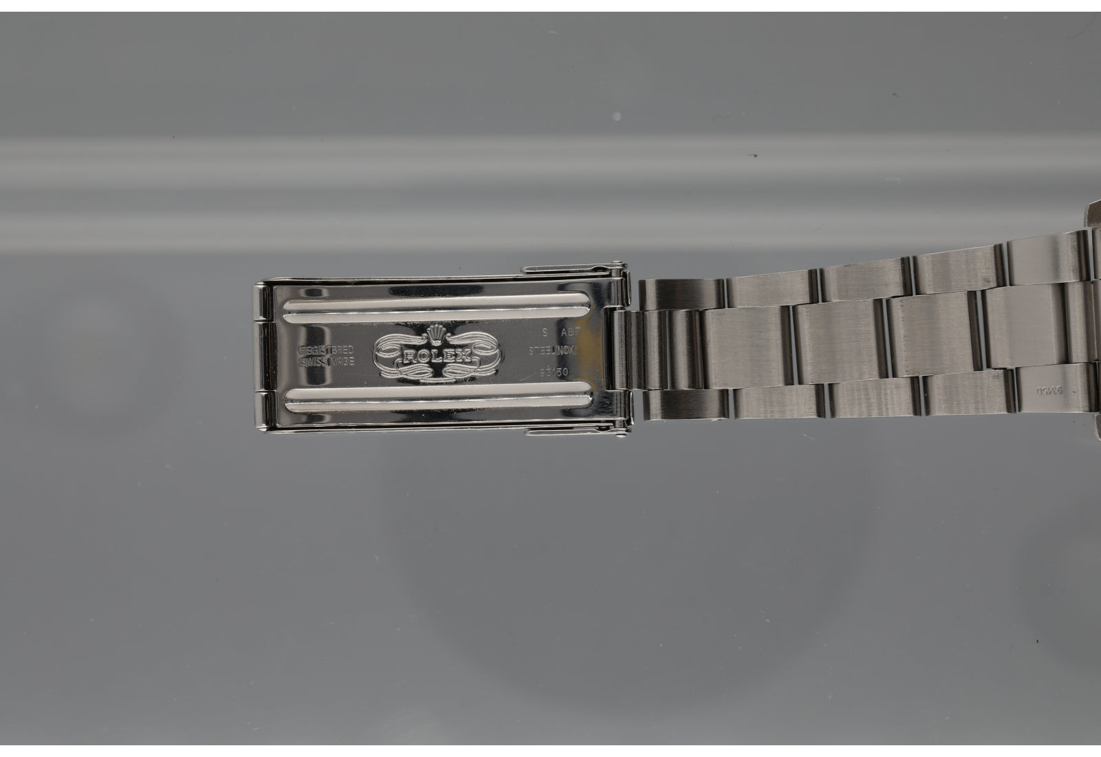 1988 16610 Amazing Shape Box & Papers.