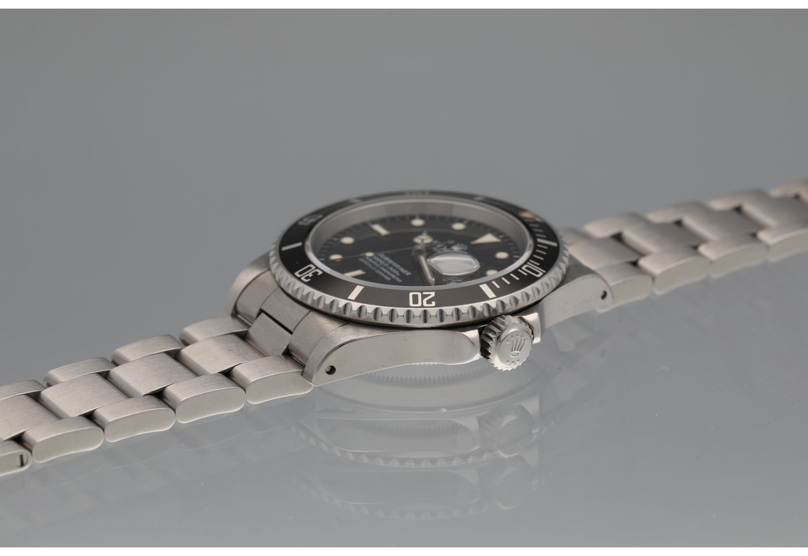 1988 16610 Amazing Shape Box & Papers.