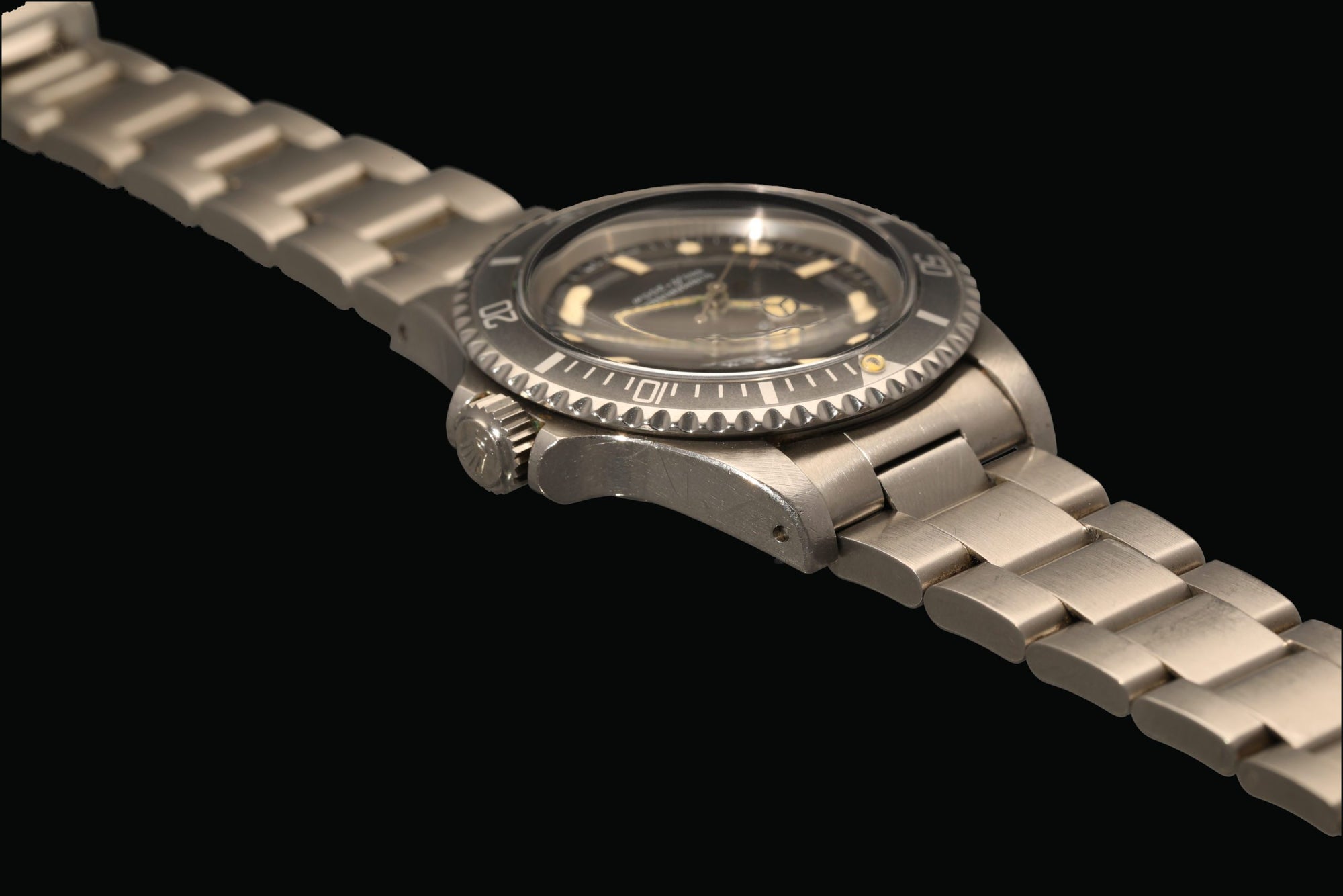 B4B27F3F-133B-49E3-BB92-3F2345D0C95E