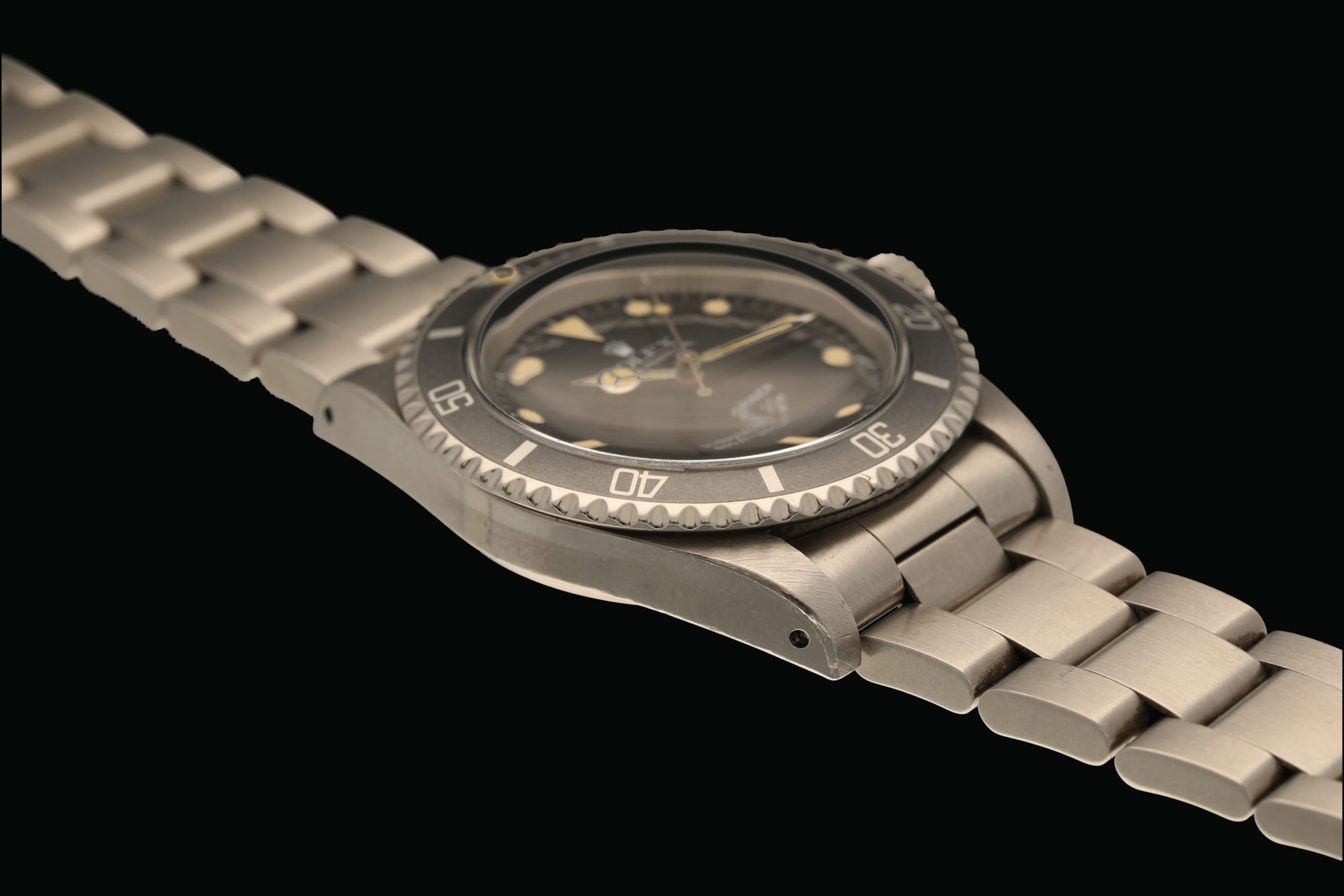 E7BFAC49-F9CB-4D07-97E9-F899189986E3