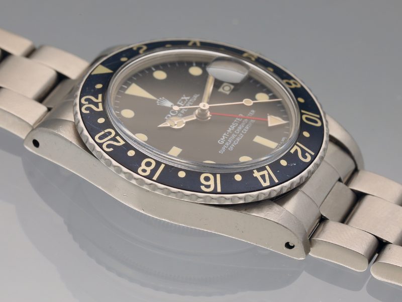 16750 Transitional with blue bezel