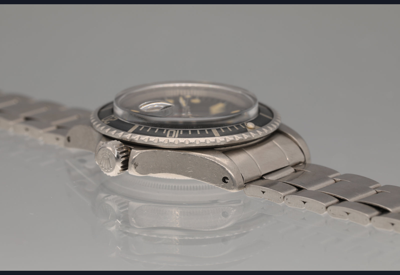 Super original RED SUB 1973 Amazing all around example