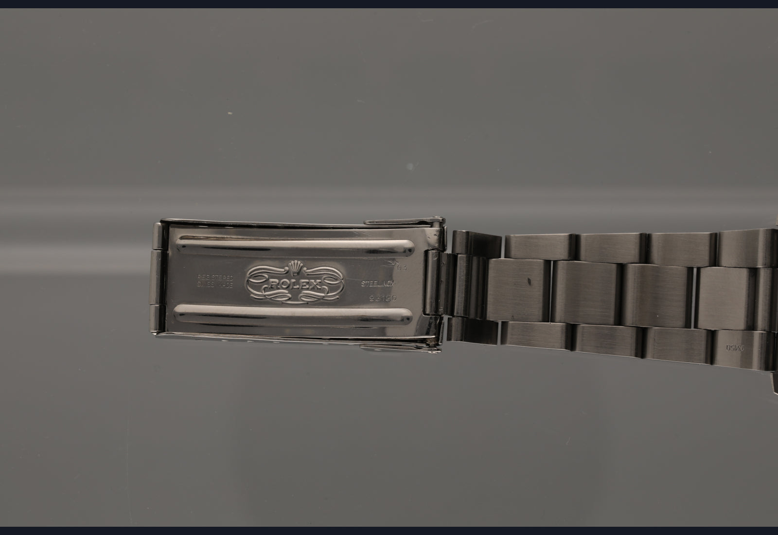 16800 from 1984 slight tropical patina / sharp case