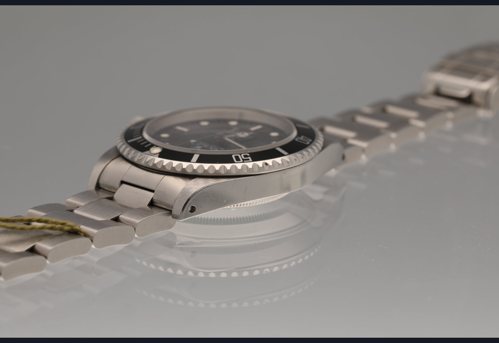 93 14060 Sharp and Unpolished / caseback sticker Box and Papers