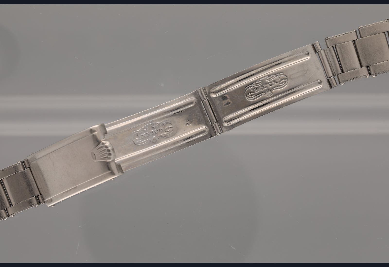 1675 MK1 crazy dial and mega font fuchsia w box and papers.