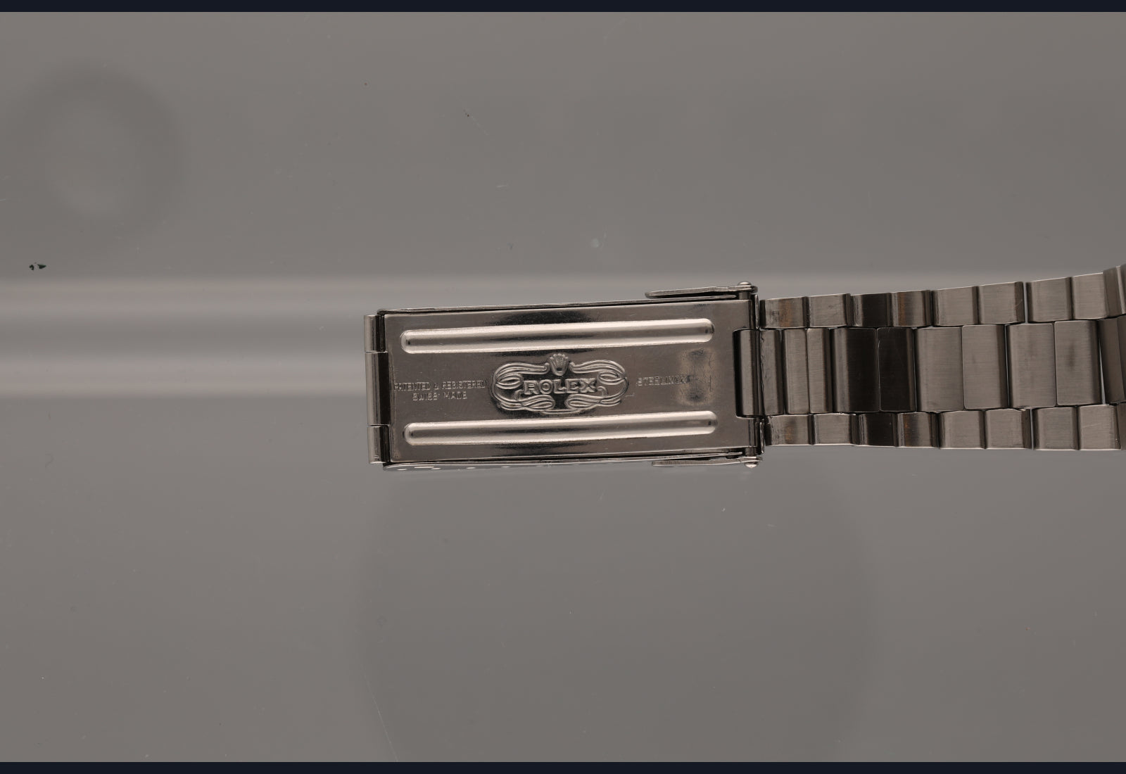 Super Complete and fantastic Red Sub