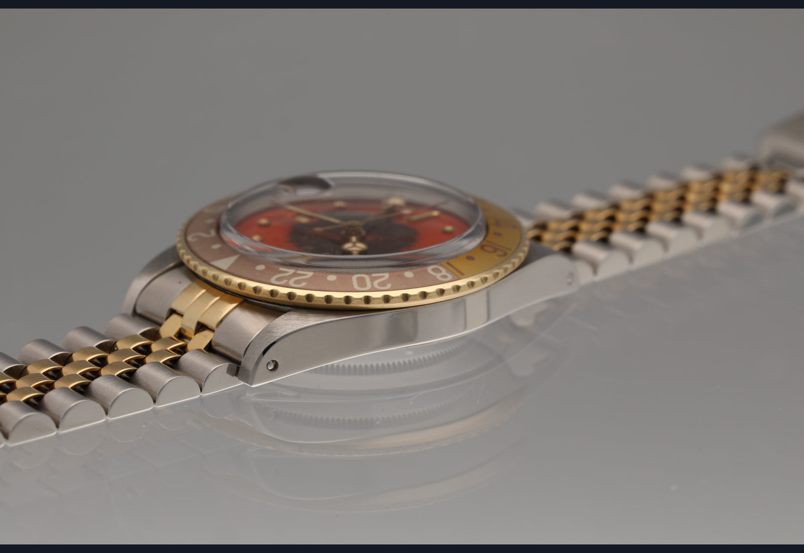 not to be missed - THE tropical-EST ROOTBEER 1979