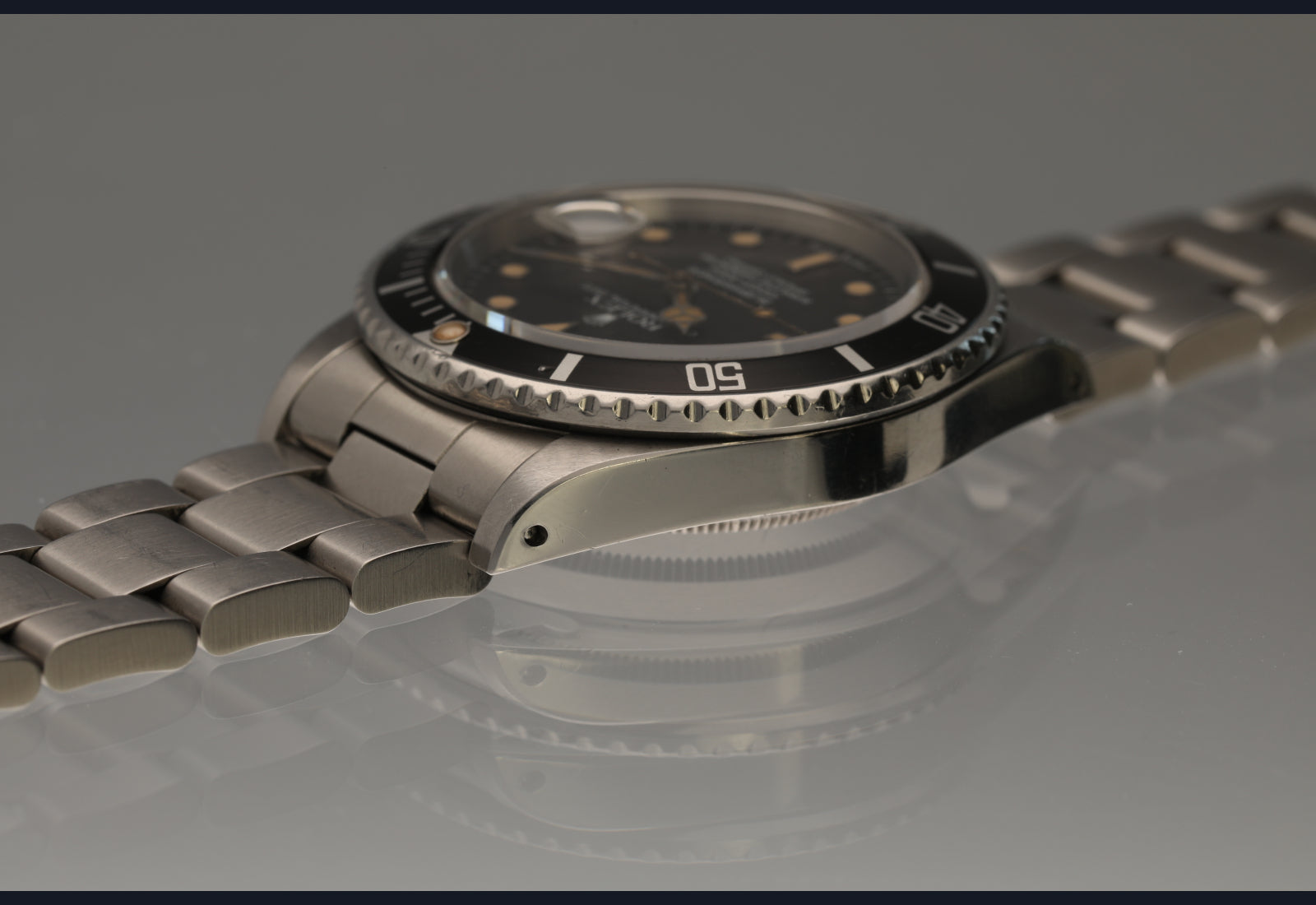 Utterly Vintage 80s Submariner 168000 with a tropical kick and super patina