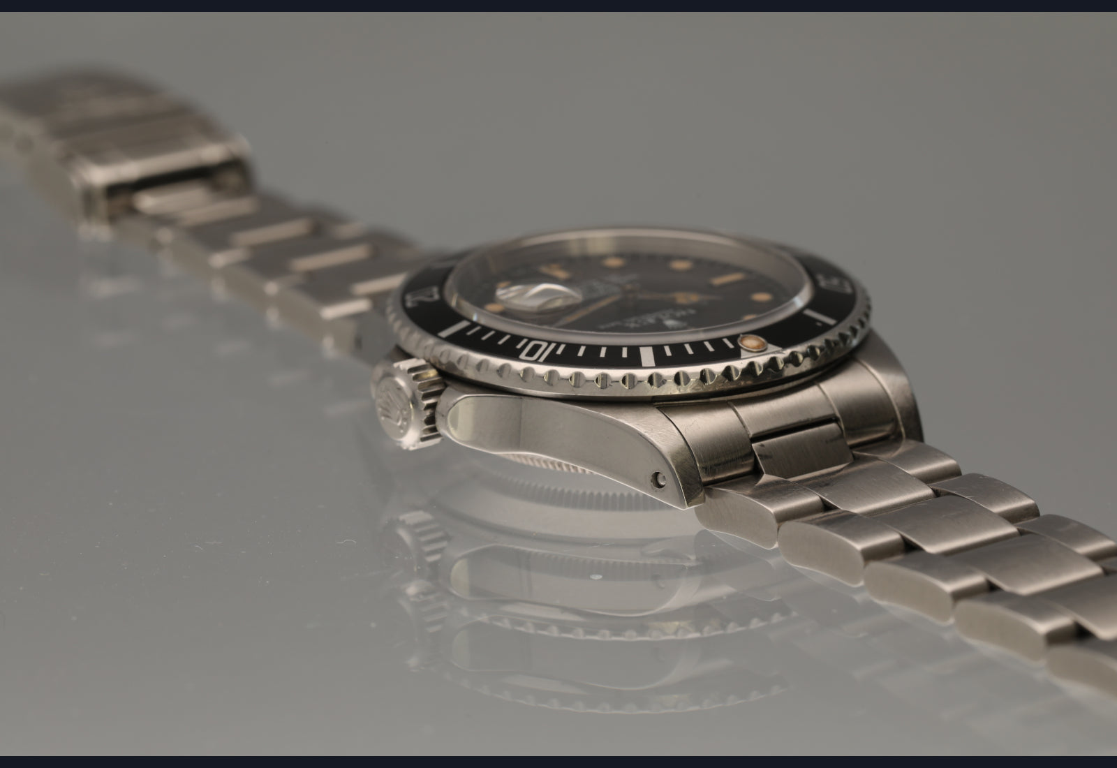 Utterly Vintage 80s Submariner 168000 with a tropical kick and super patina