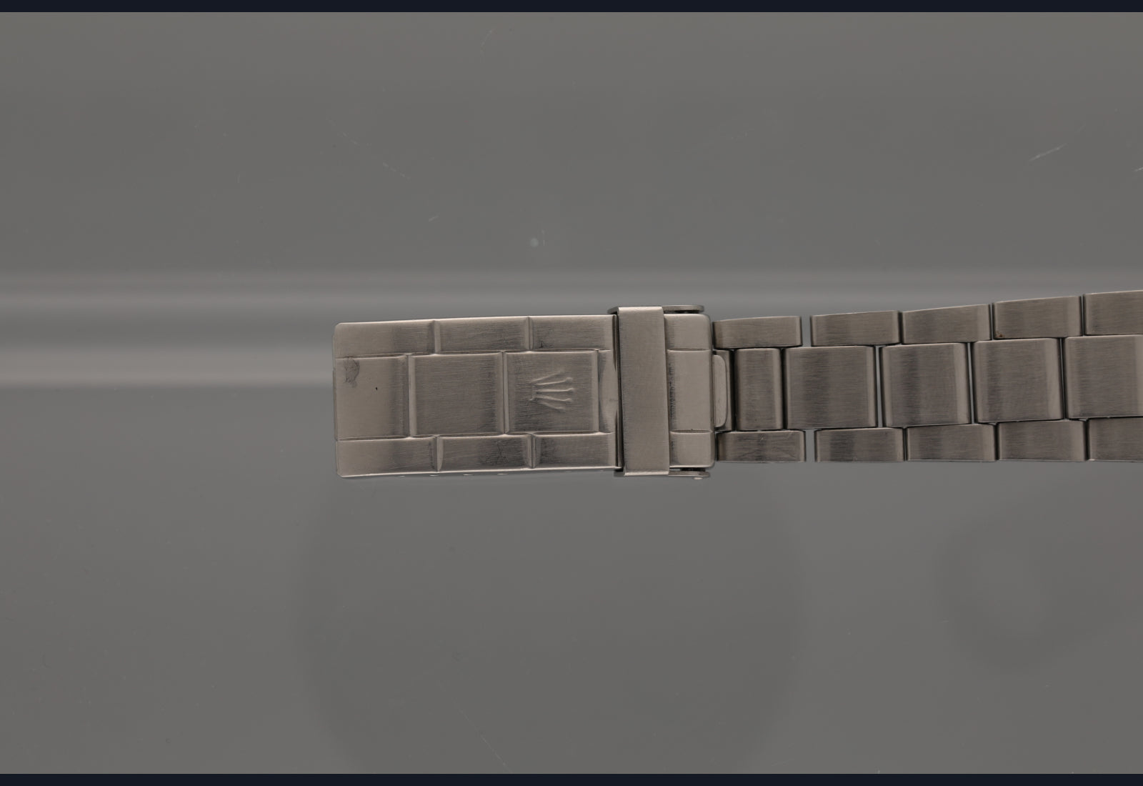 1974 Red Sub MK6 Vivid Patina /. Sharp case