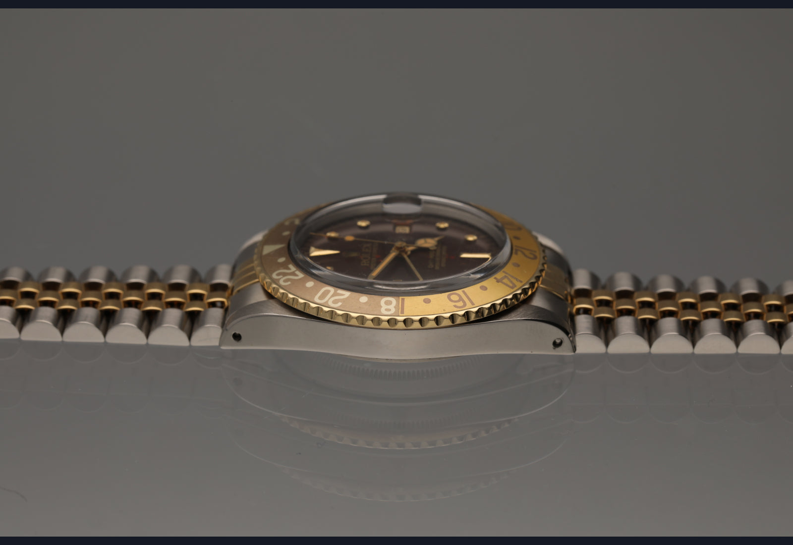 79 Tropical Root Beer GMT Master 16753 sharp case