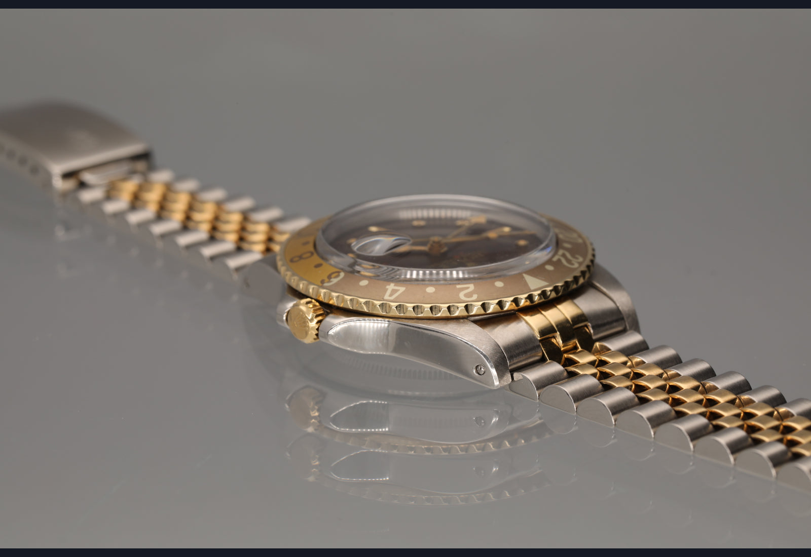 79 Tropical Root Beer GMT Master 16753 sharp case