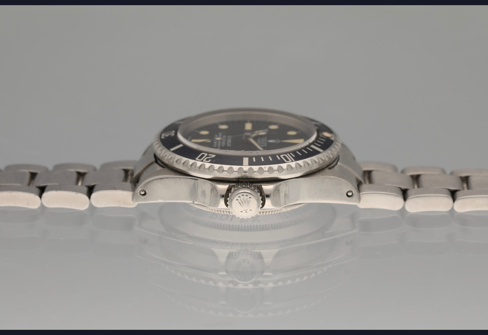 1982 Triple Six Matte DIAL