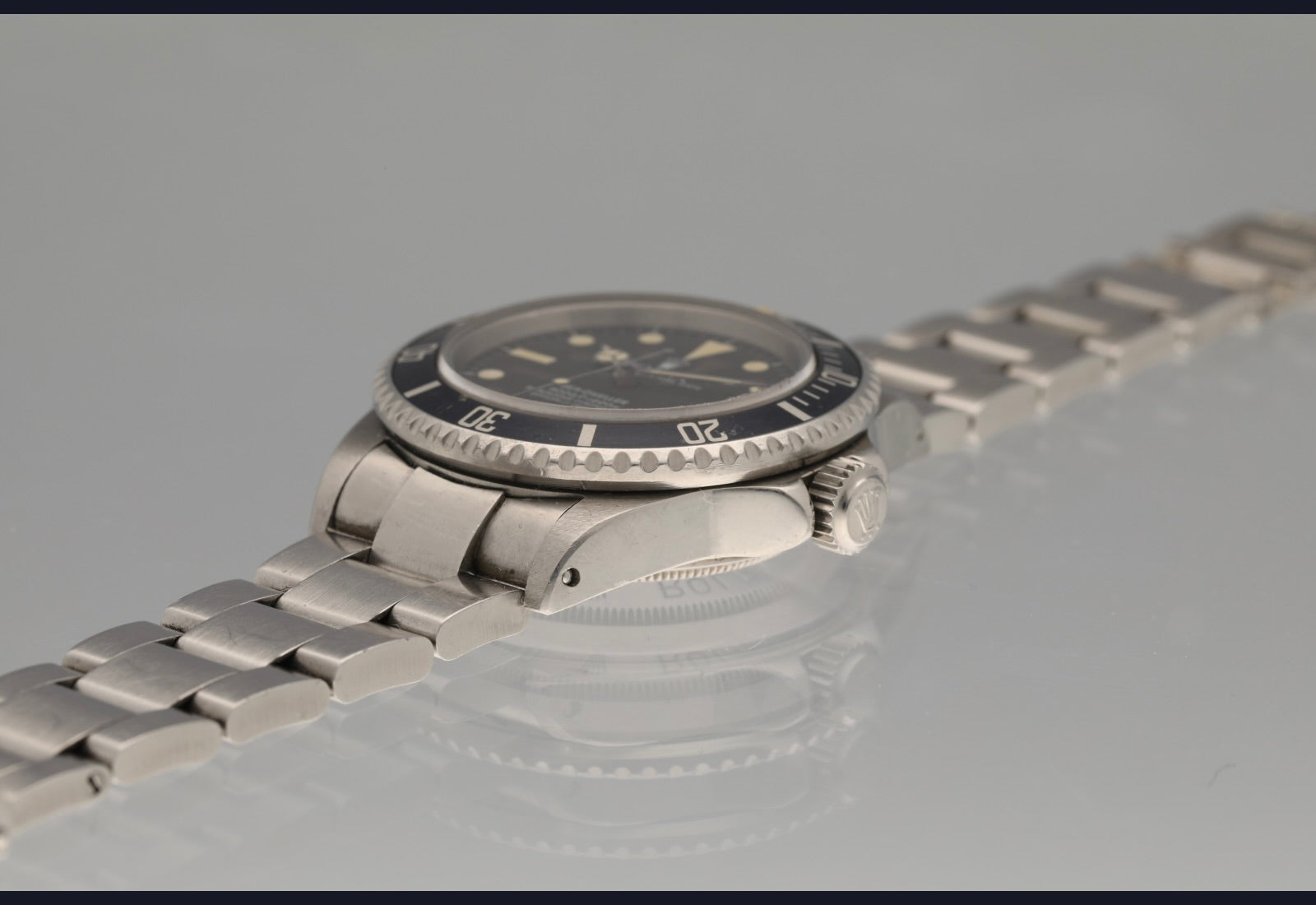 1982 Triple Six Matte DIAL