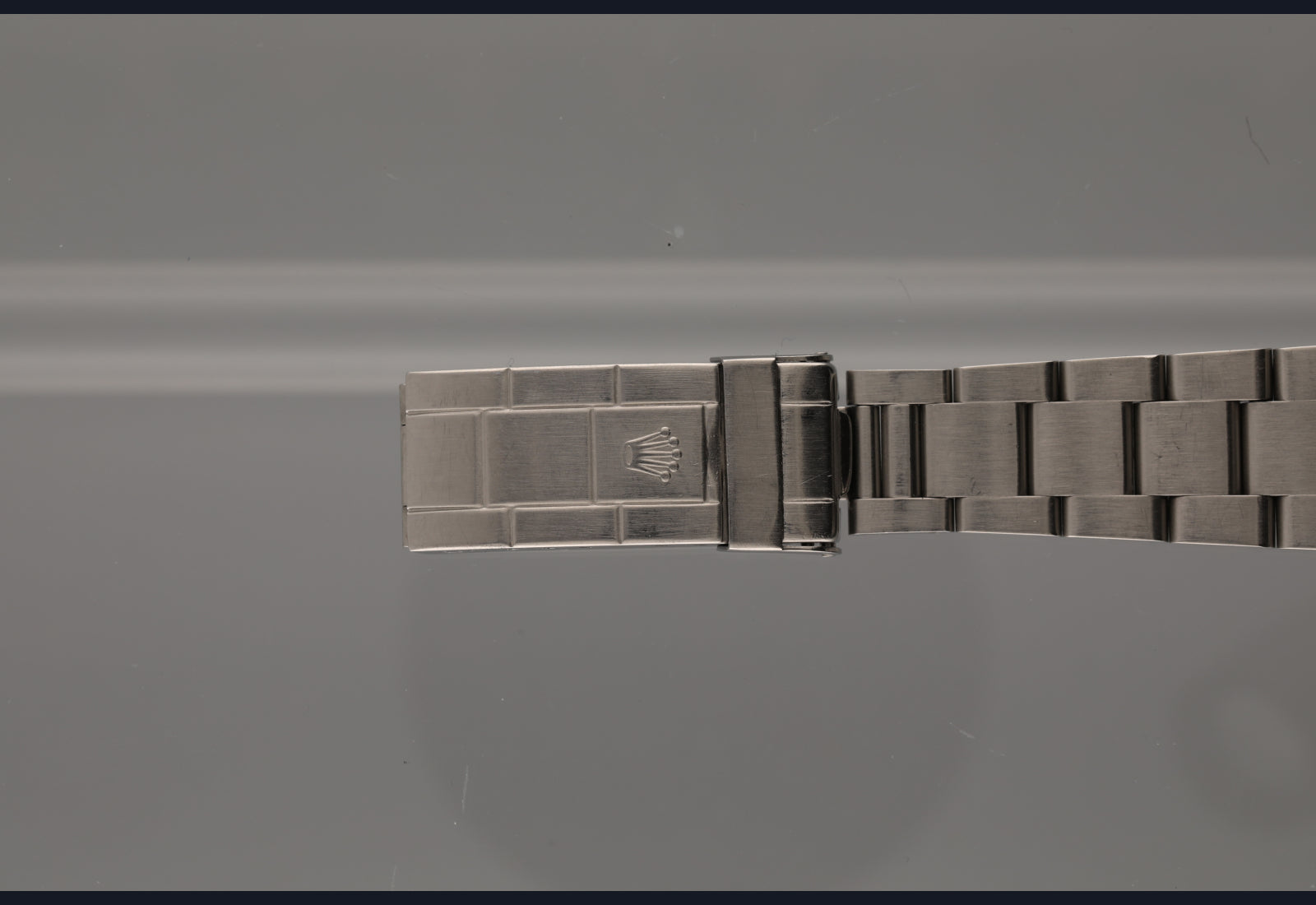 amazing 16800 heavy cream patina and unpolished case