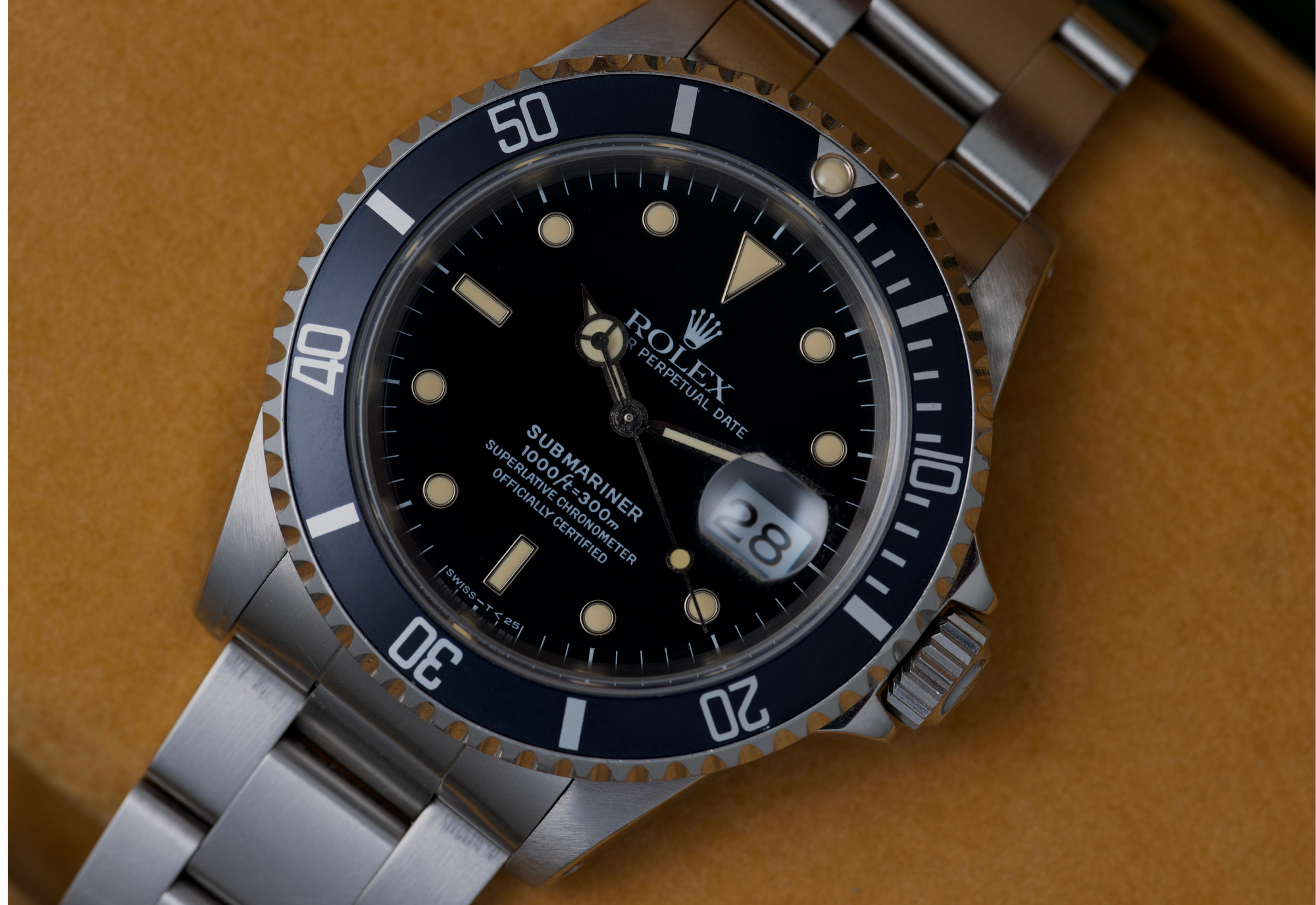 1990 16610 Submariner Date - Stunning full set