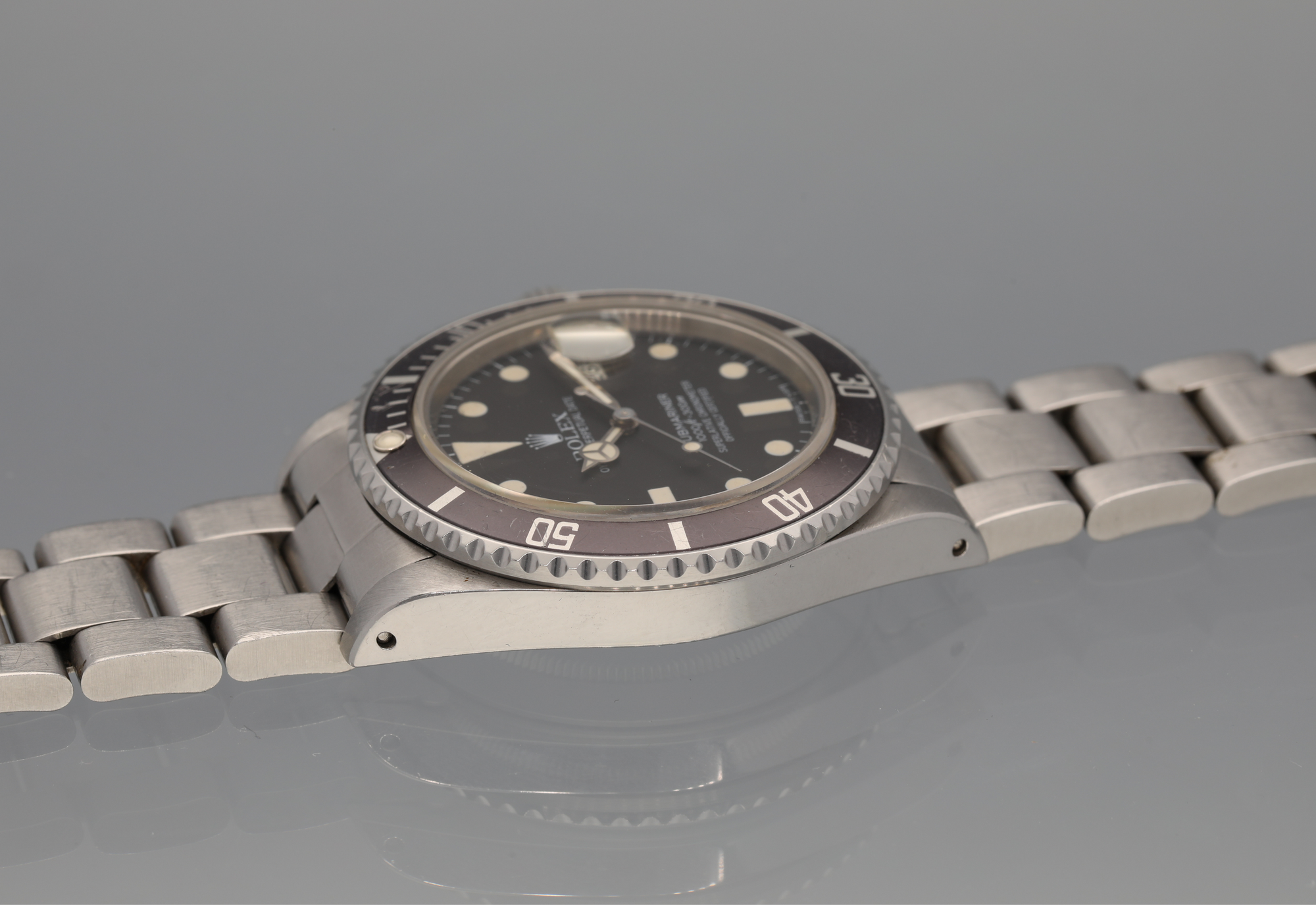 16800 Sub cream lume lavender bezel