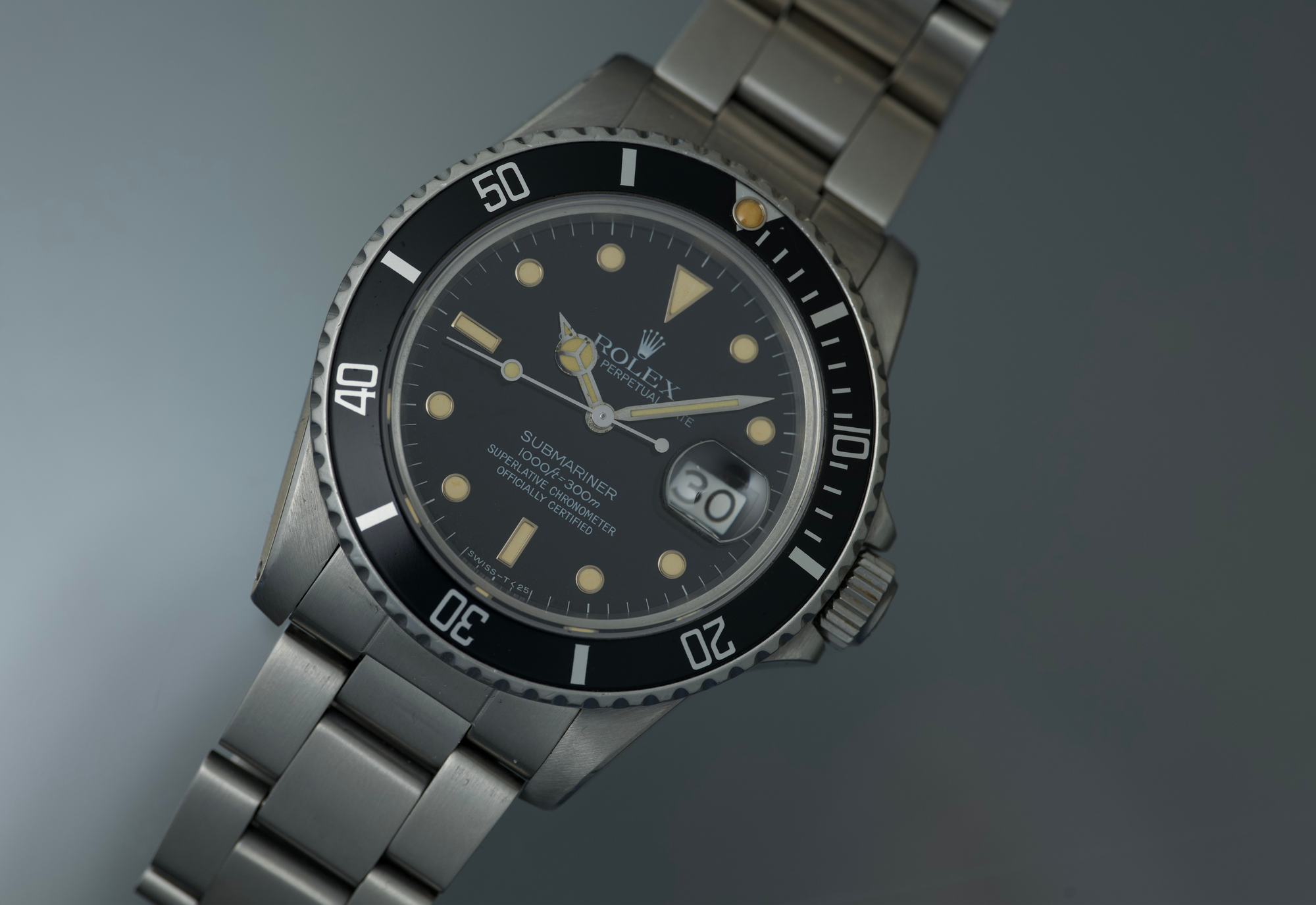 16800 from 1984 slight tropical patina / sharp case