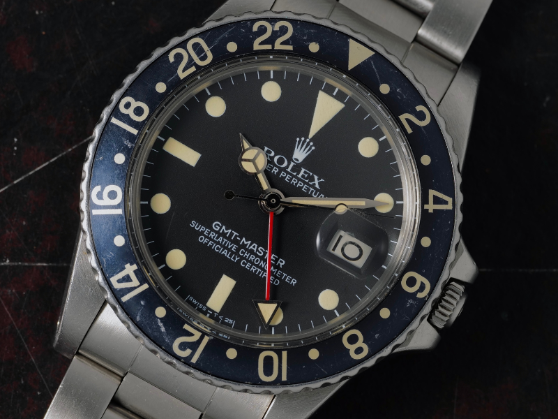16750 Transitional with blue bezel