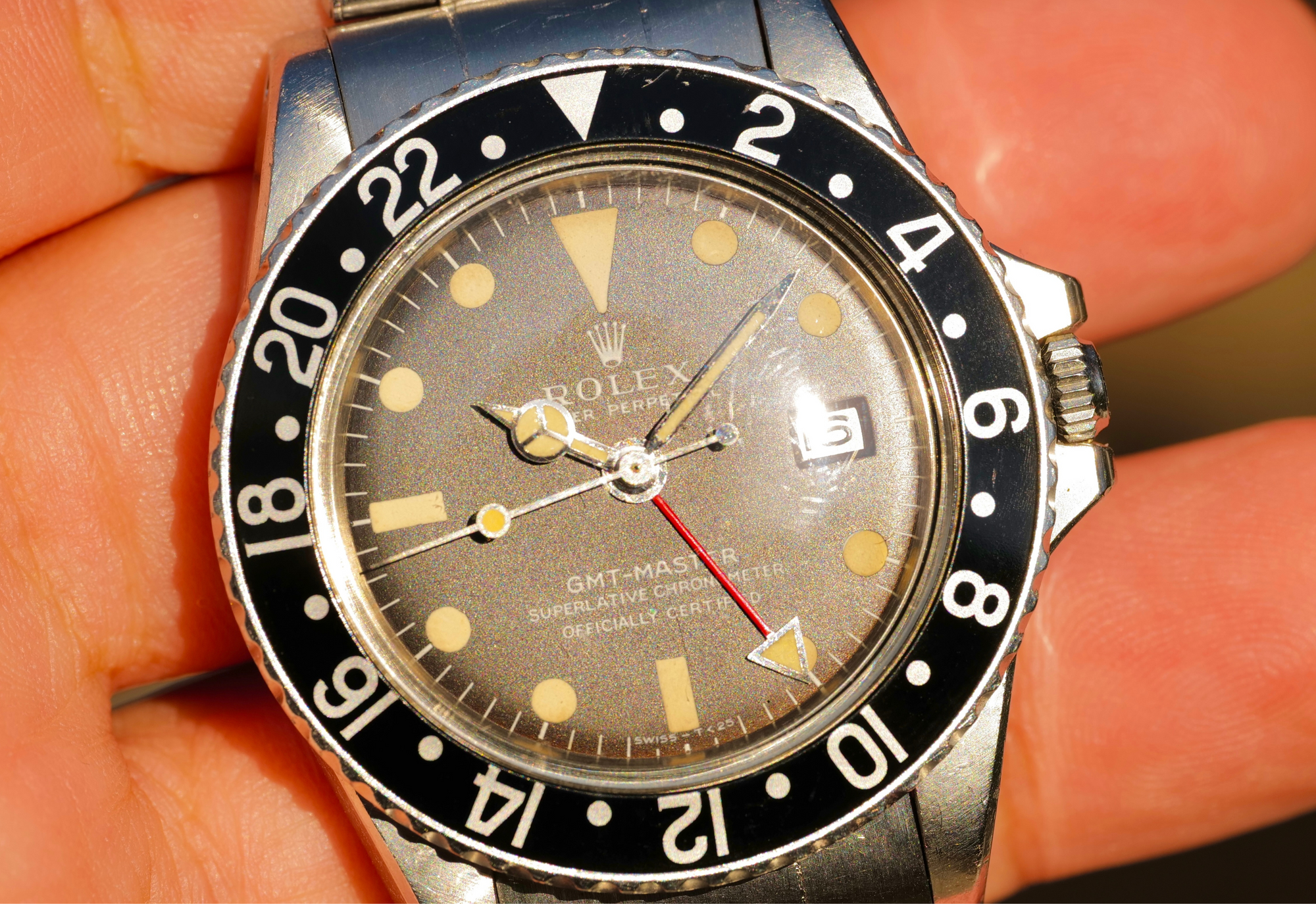Tropical Lovers GMT 1675