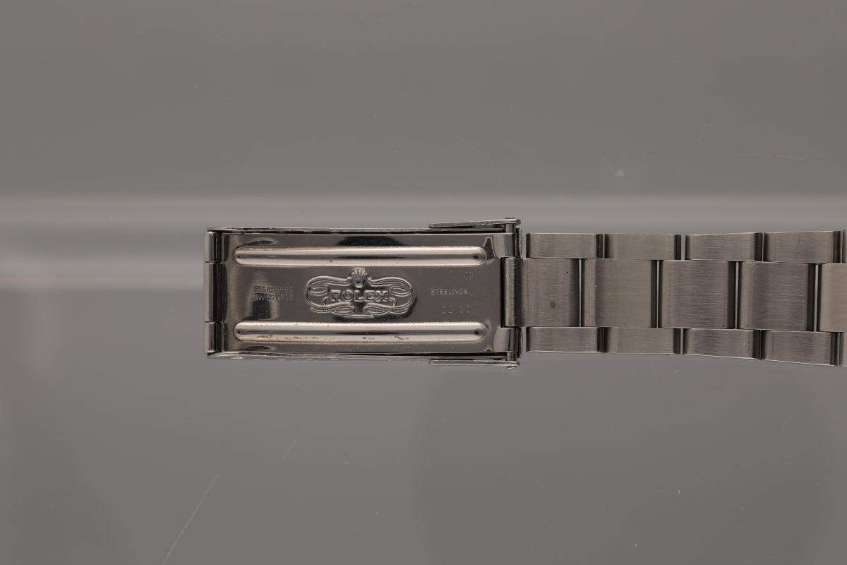 Matte Dial 16660 from the 80s with box and papers - superb !