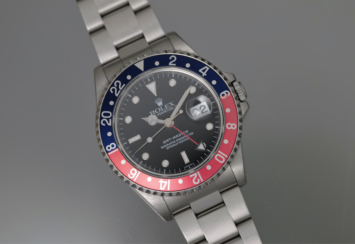 Super Sharp 16700 from 1998 with Box and Papers