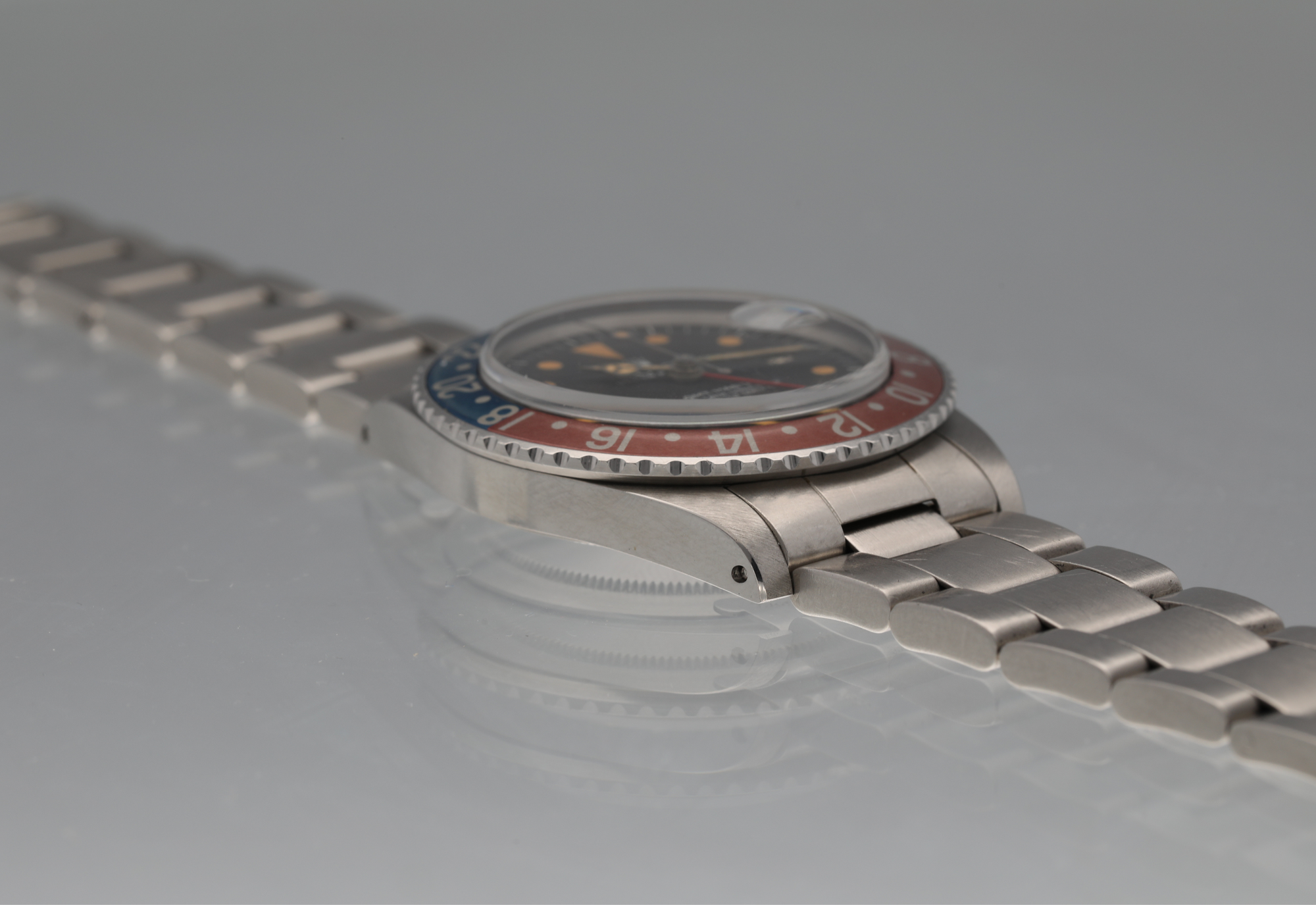 RaDICaL  RaDiAl  1675 GMT full set