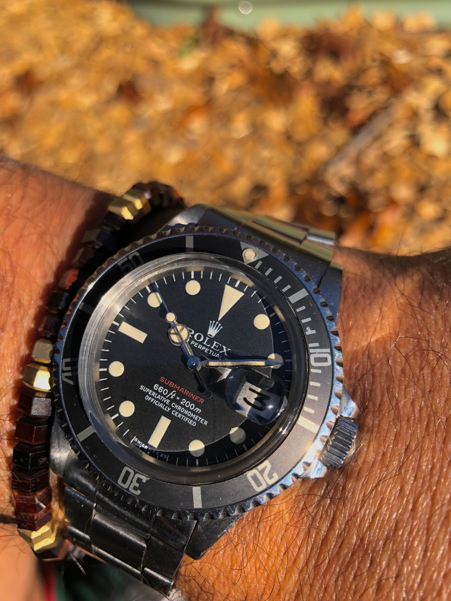 for cream lovers only - Red 1680 Submariner date