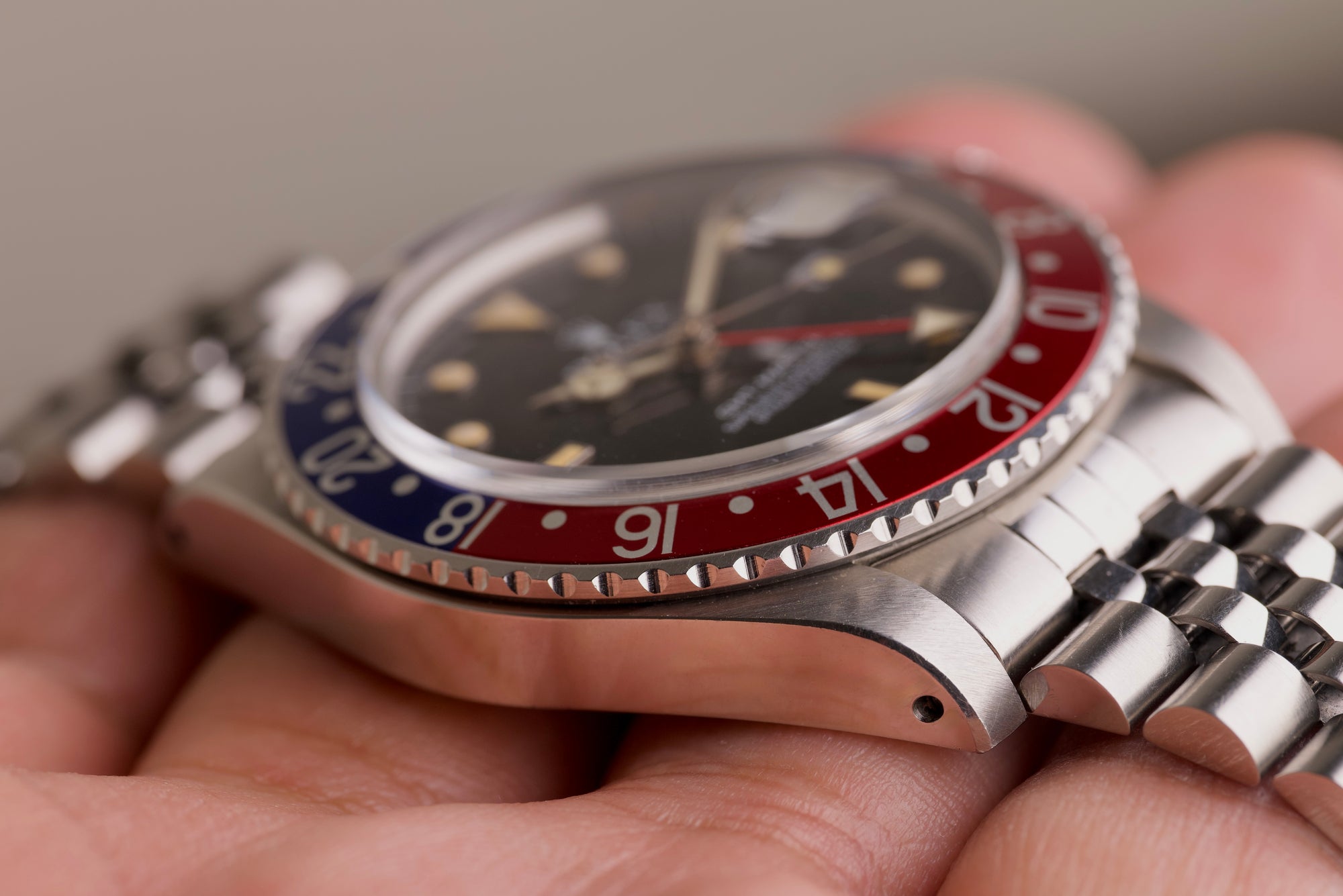 Time capsule Glossy 16750 from 1988