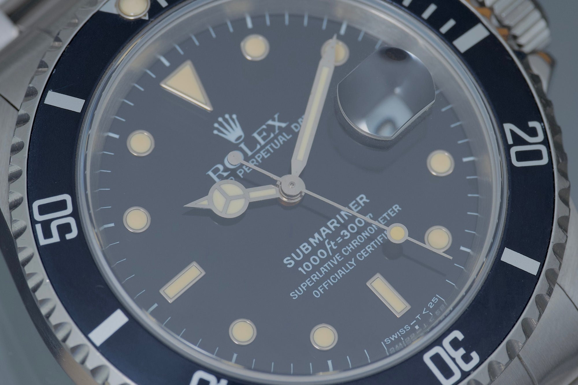 1990 16610 Submariner Date - Stunning full set