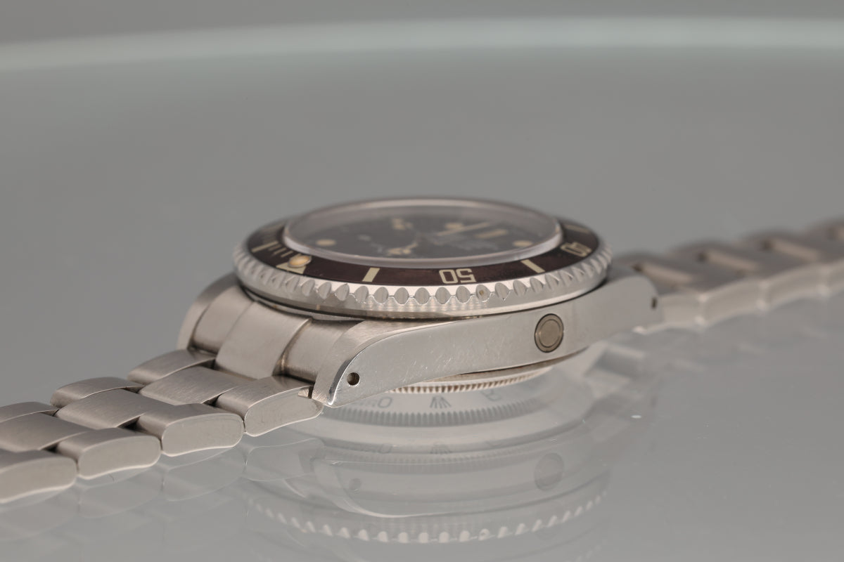 Matte Dial 16660 from the 80s with box and papers - superb !