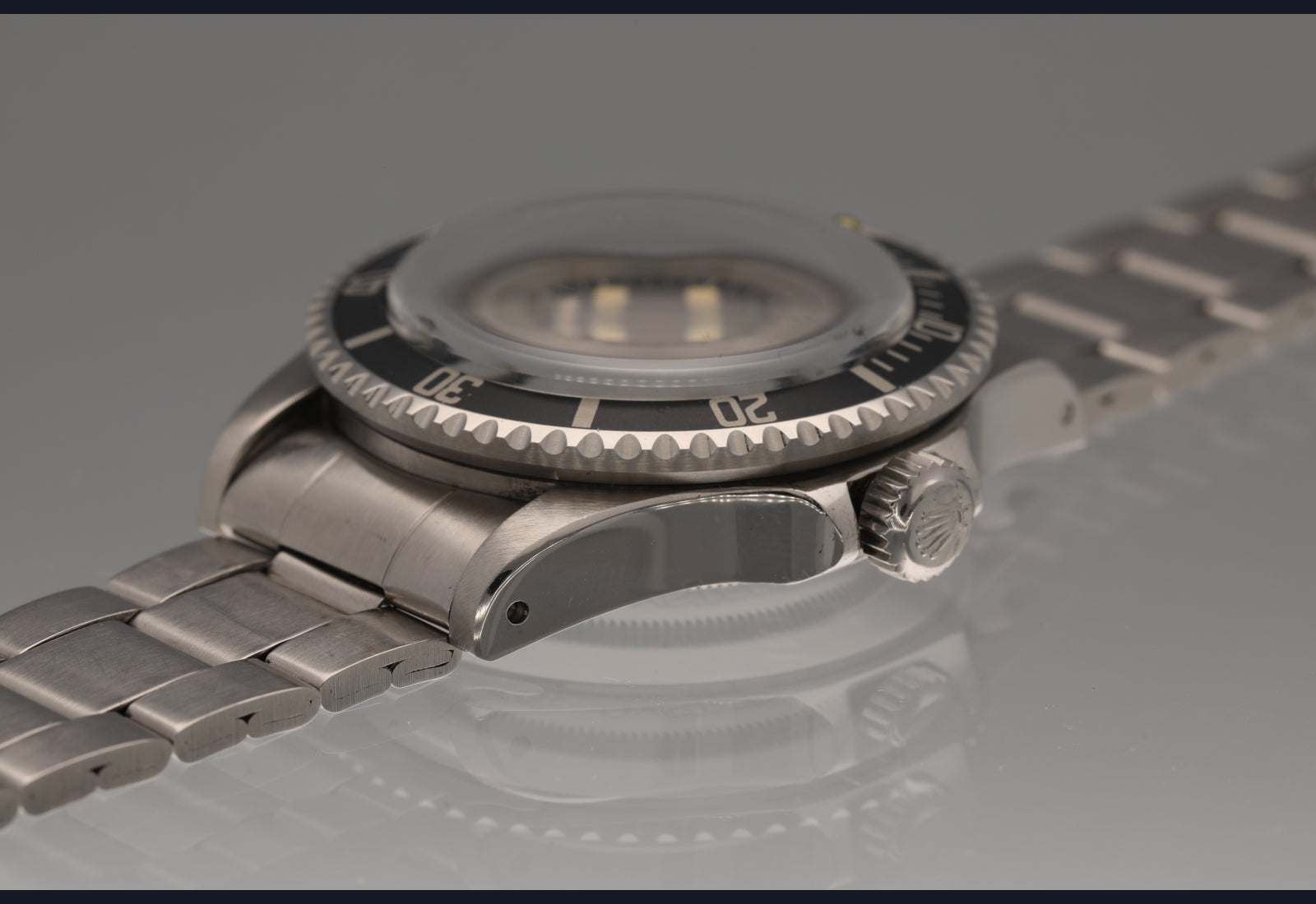 Double Red Sea Dweller 1976 Box and Papers