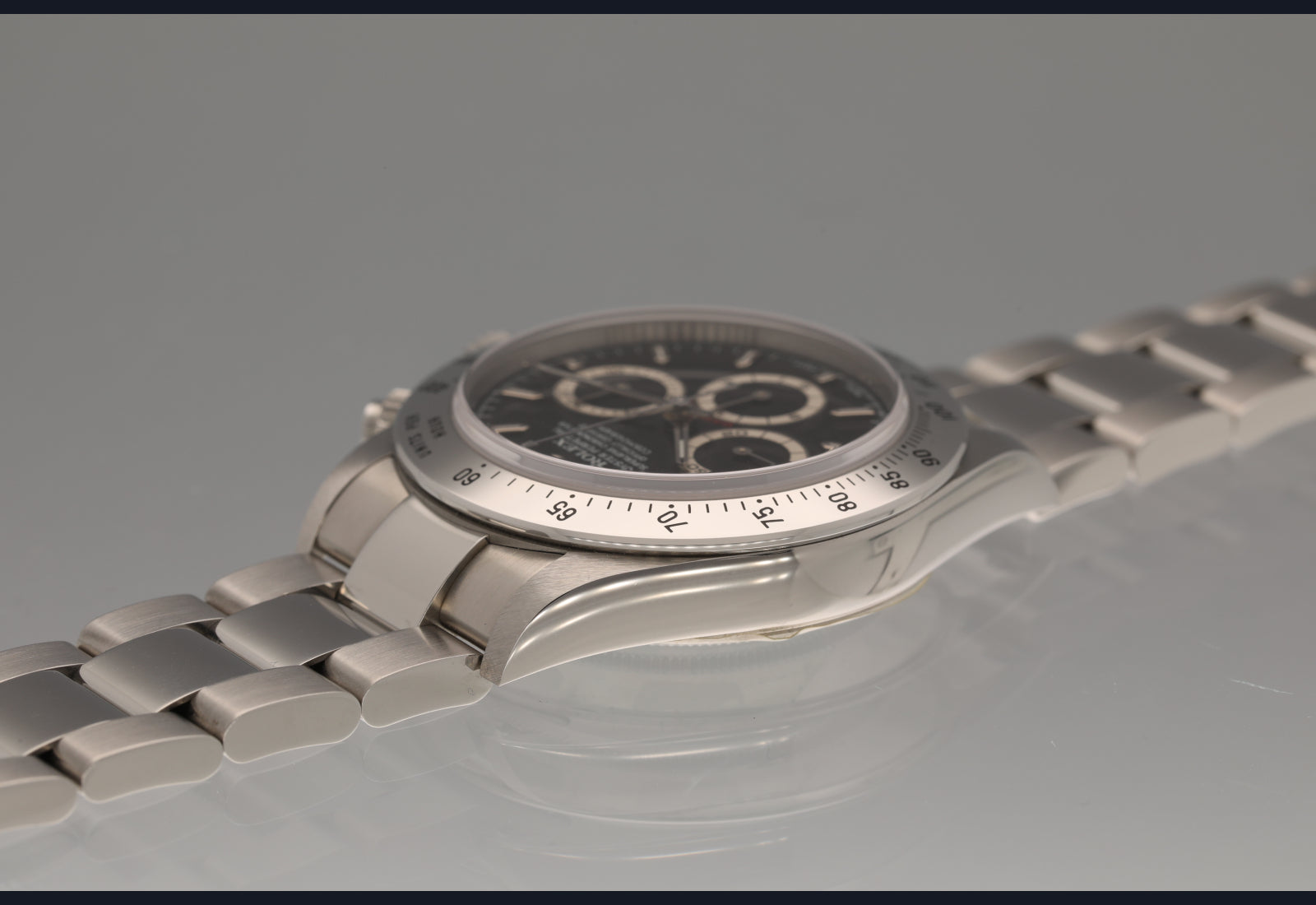 Nos 16520 - P Serial the rarest and last Zenith from 2000