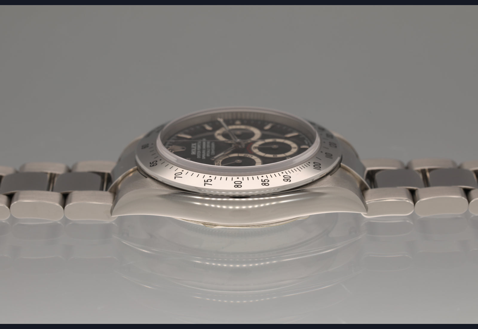 Nos 16520 - P Serial the rarest and last Zenith from 2000
