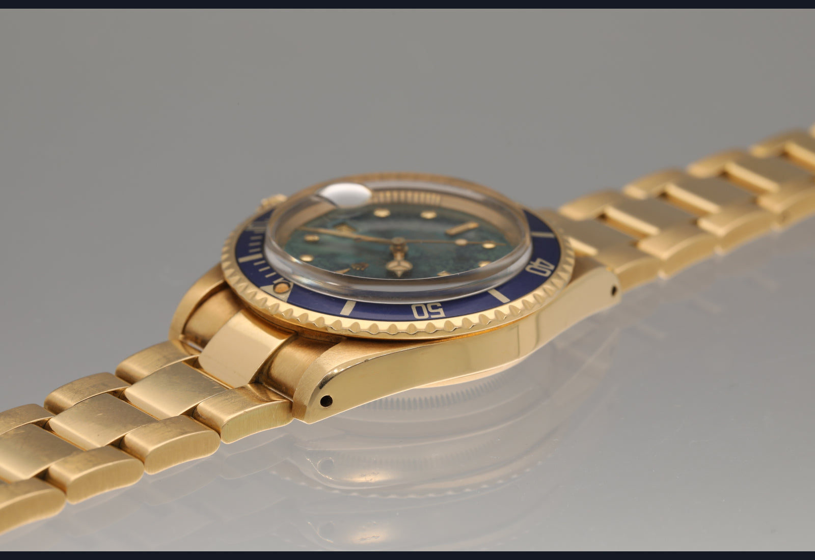 The 18k Aquaman Sub in 18k from 1978