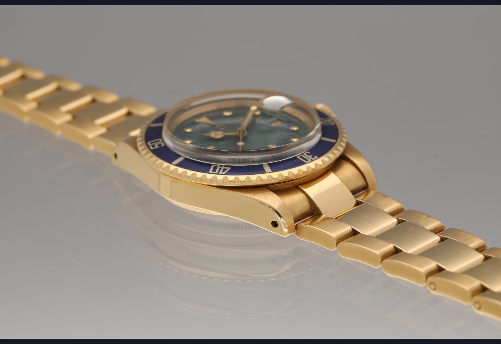 The 18k Aquaman Sub in 18k from 1978