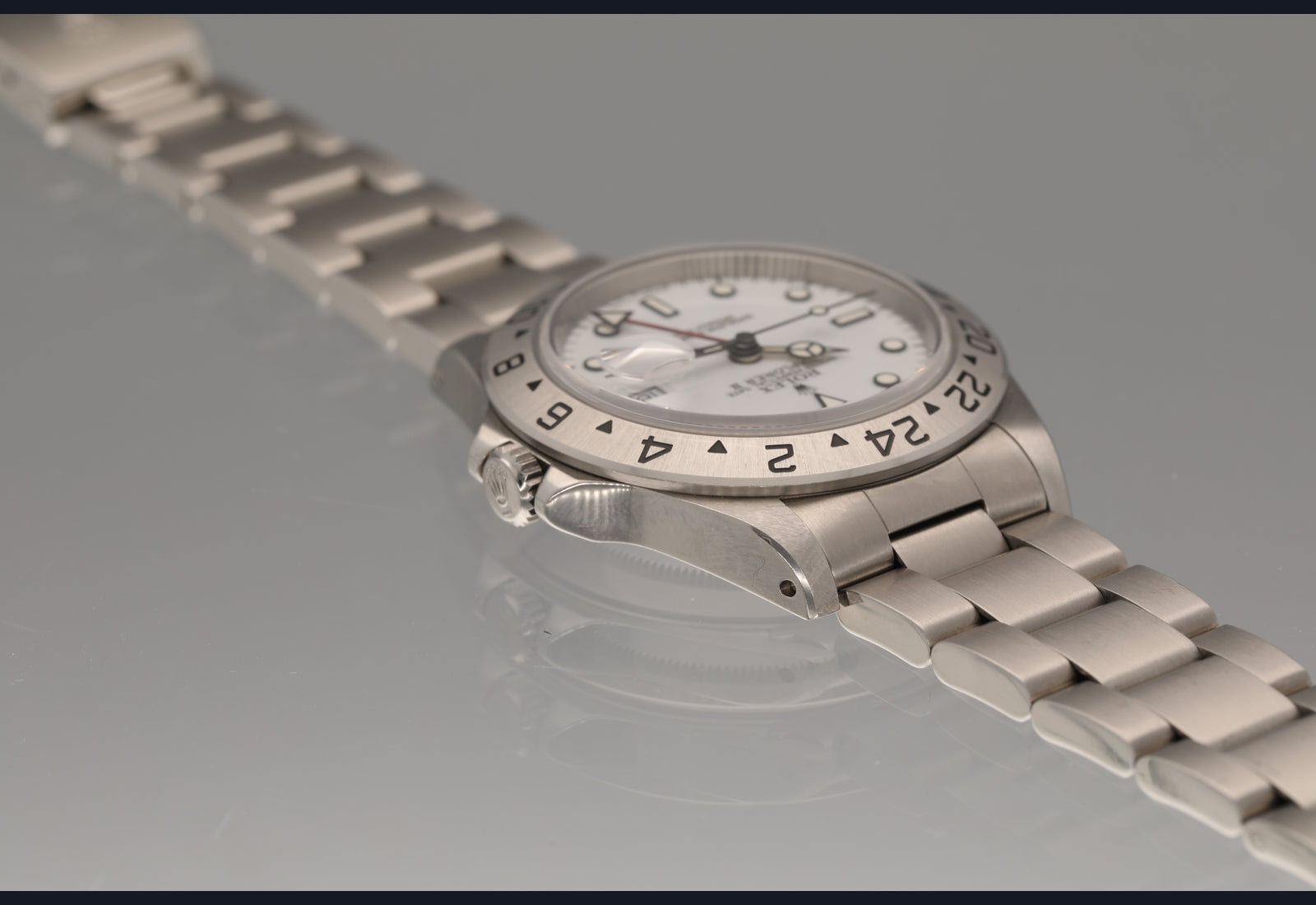 1995 16570 Explorer - perfect dial and all around amazing example